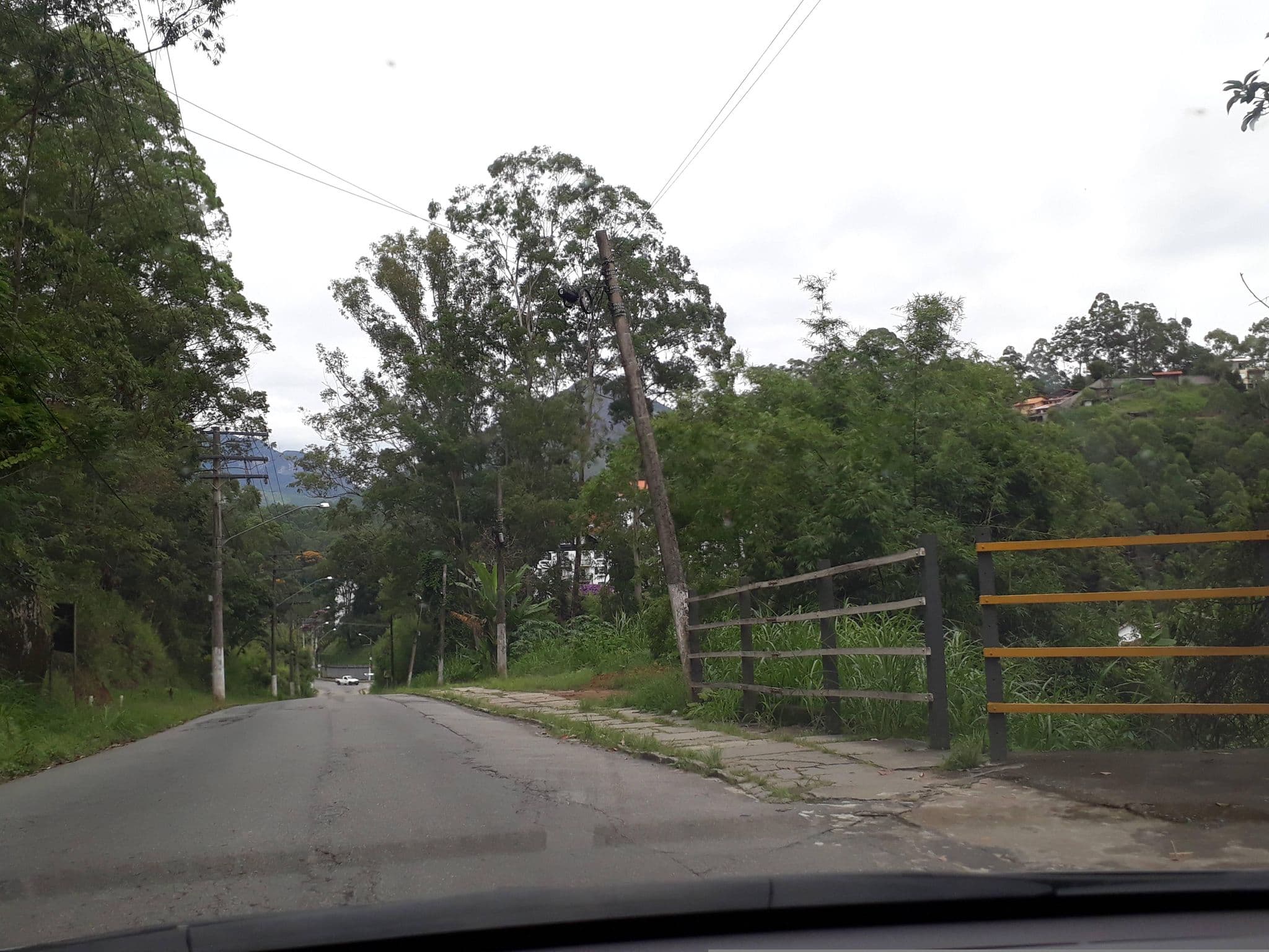 Street view near Pousada Bom Bocado, Nova Friburgo — © fidelisassis (CC BY-SA · Mapillary)