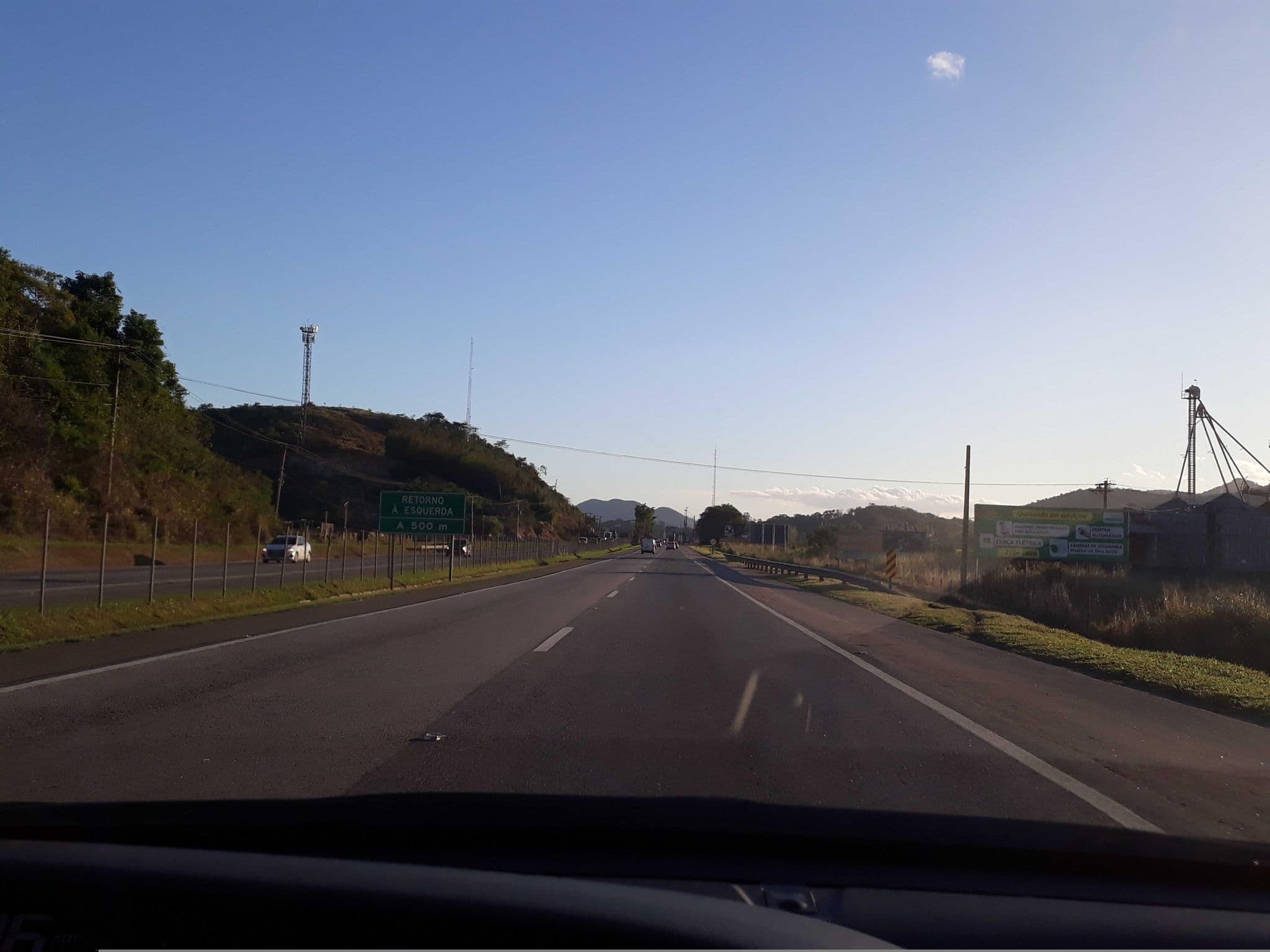 Street view near Motel Momentos, Tanguá — © fidelisassis (CC BY-SA · Mapillary)