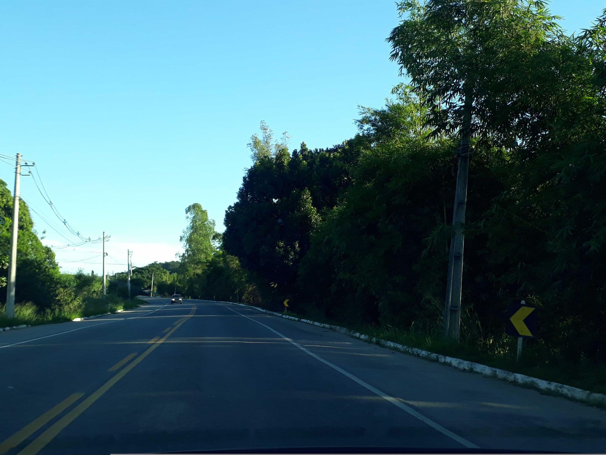 Street view near Hotel e Restaurante Brasil, Tanguá — © fidelisassis (CC BY-SA · Mapillary)