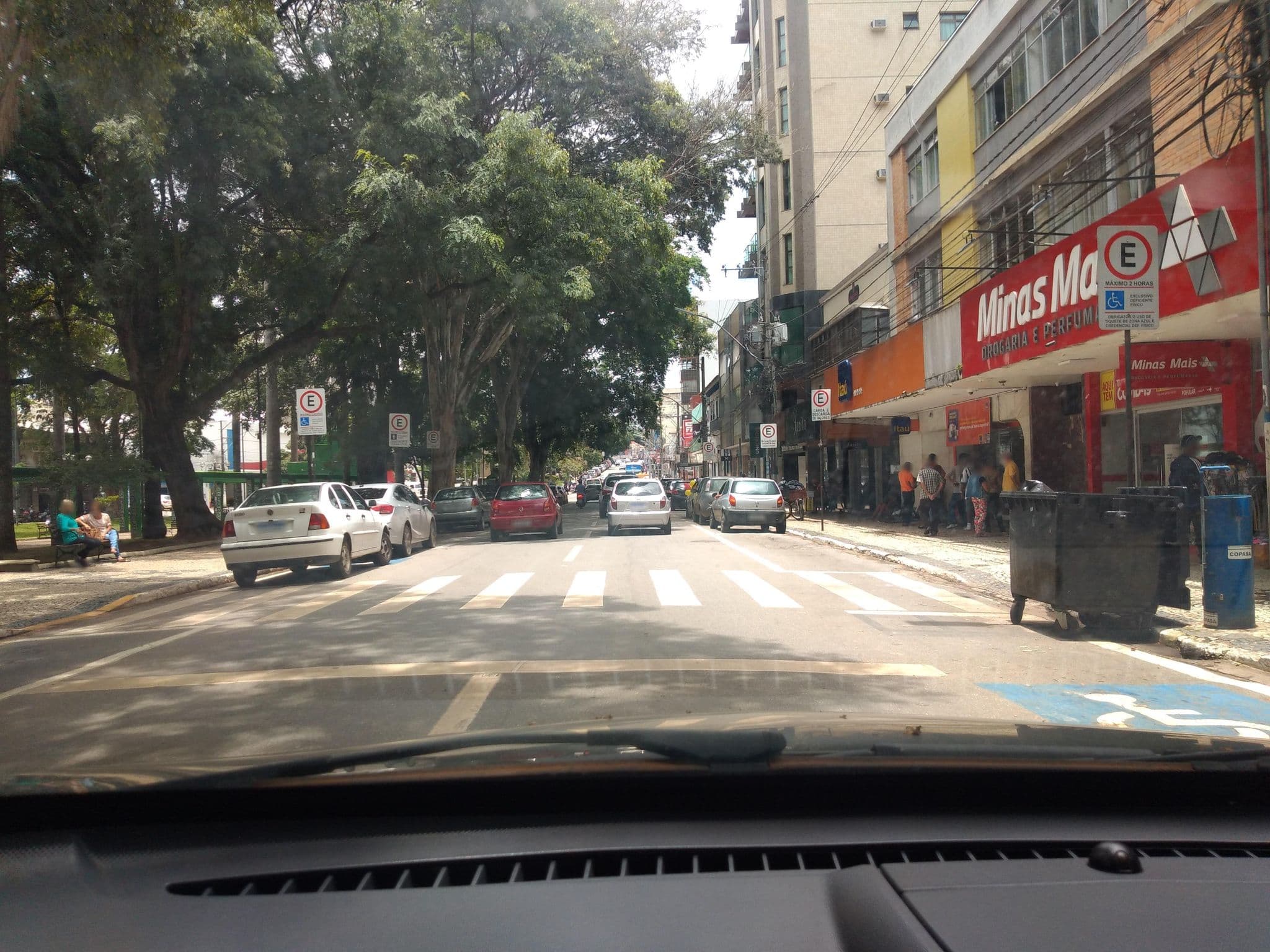 Street view near Lavras hotel, Lavras — © diegobiavati (CC BY-SA · Mapillary)
