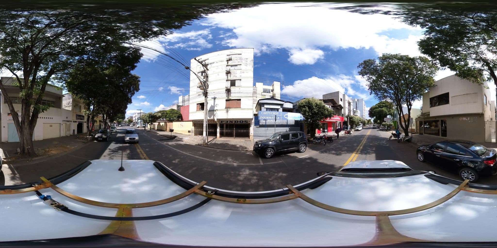 Street view near Sagarana Hotel, Curvelo — © IGTECH (CC BY-SA · Mapillary)