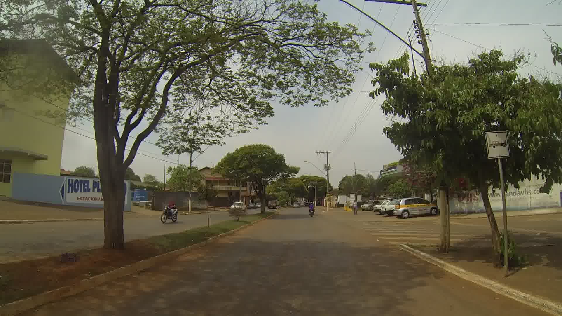 Street view near Hotel Planalto, Luz — © gweber (CC BY-SA · Mapillary)