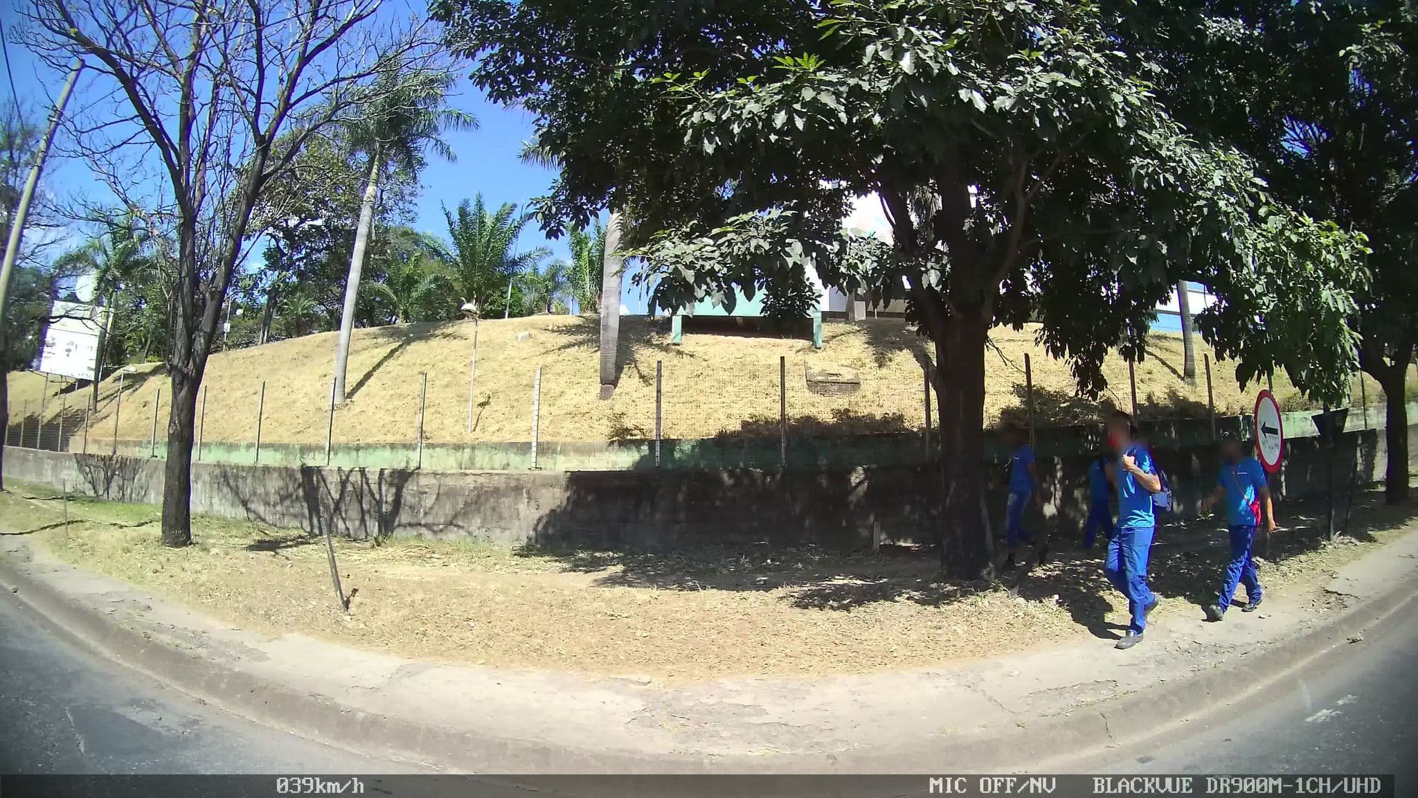 Street view near Hotel Actuall, Contagem — © kaart_1 (CC BY-SA · Mapillary)