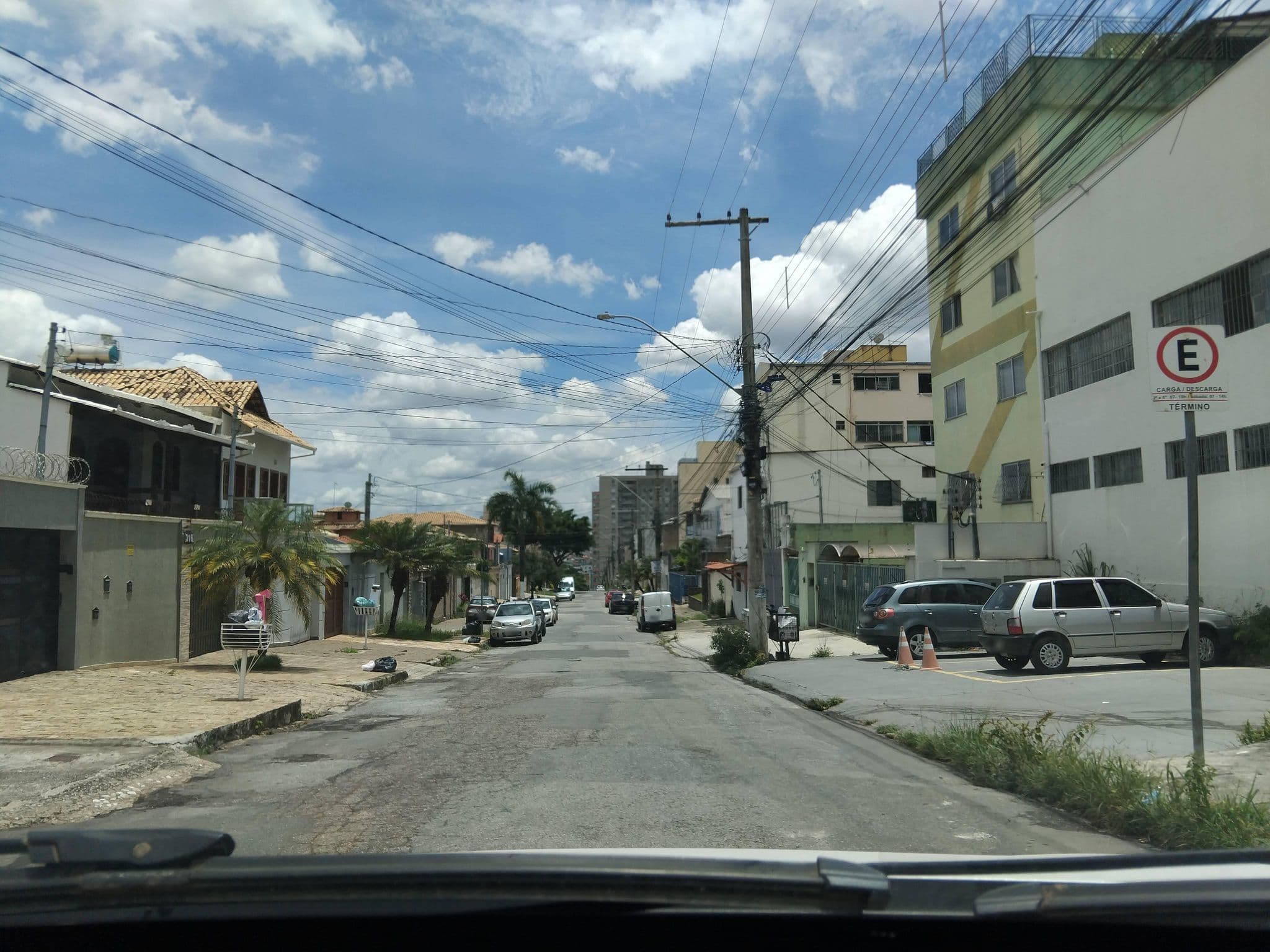 Street view near Oxizinha do 402, Contagem — © Prata (CC BY-SA · Mapillary)
