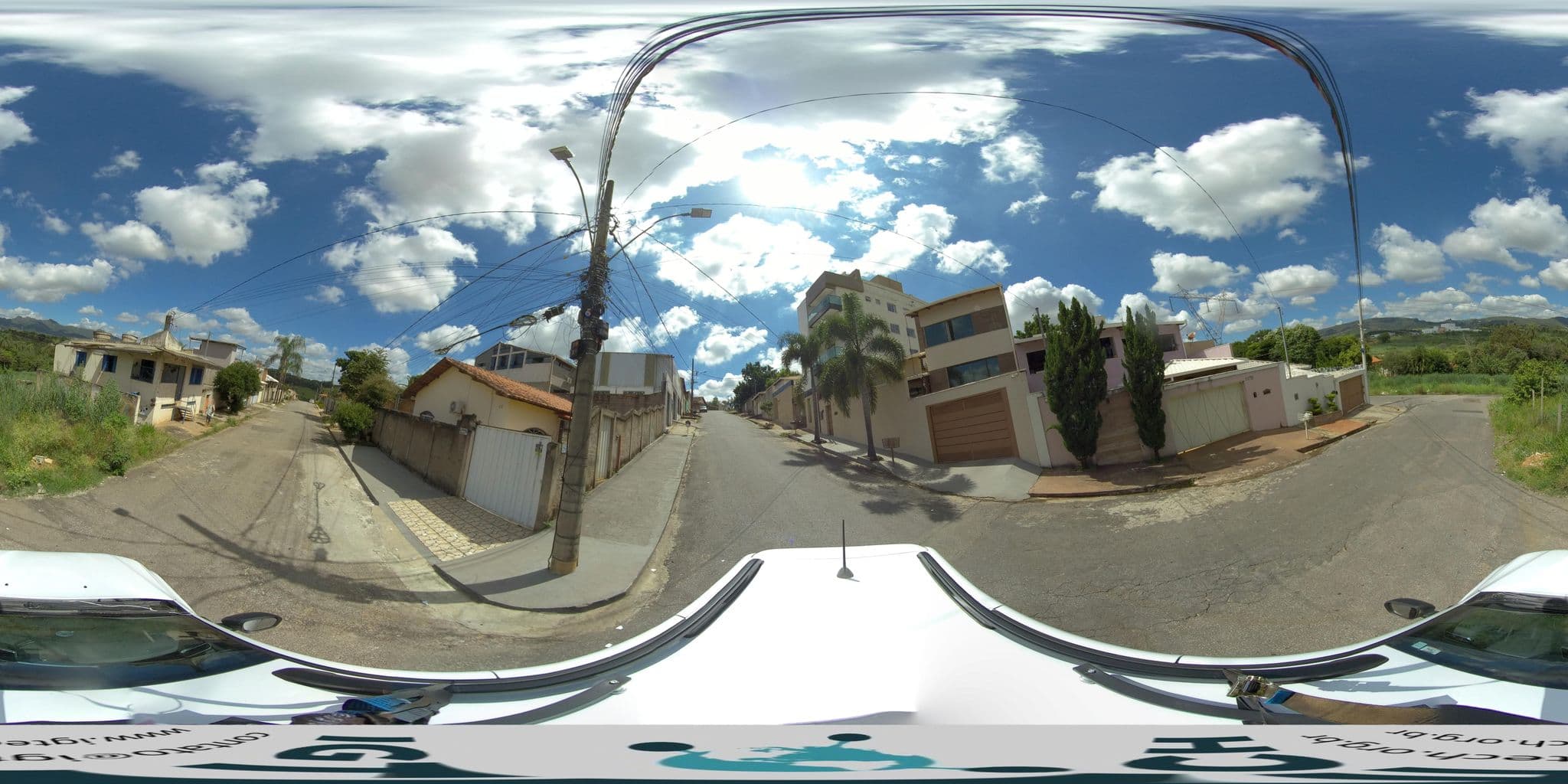 Street view near De Gekroonde Zwaan, Igarapé — © guigandra (CC BY-SA · Mapillary)
