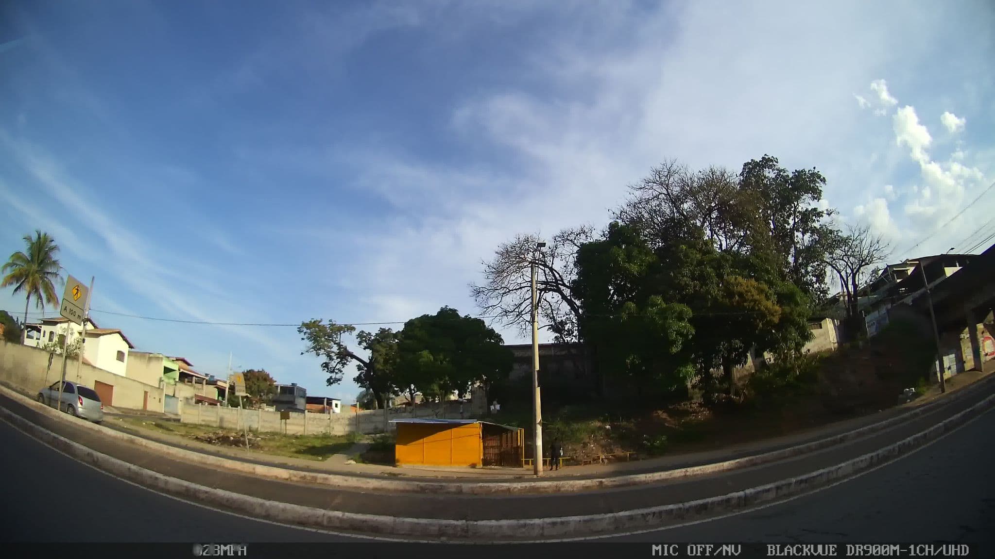 Street view near Motel Auhê!, Betim — © kaart_1 (CC BY-SA · Mapillary)