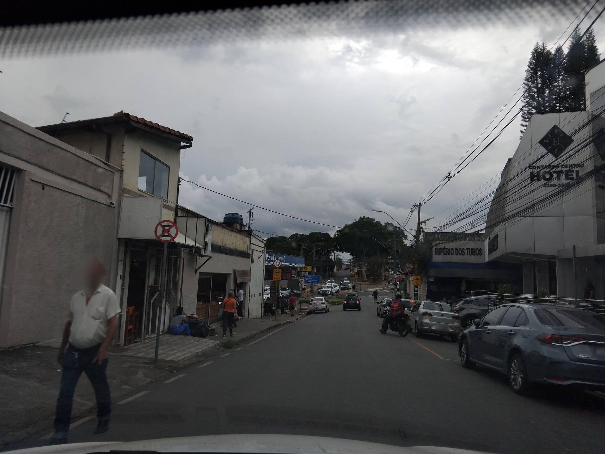 Street view near Hotel Contagem, Contagem — © Prata (CC BY-SA · Mapillary)