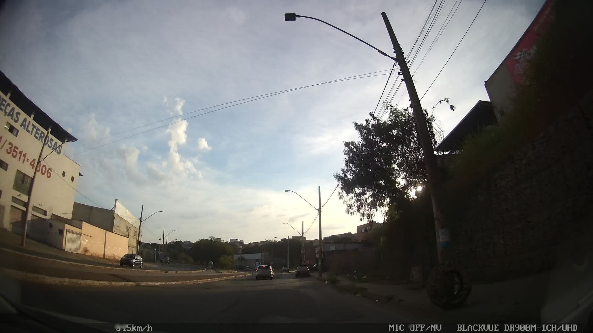 Street view near Volare Motel, Betim — © kaart_1 (CC BY-SA · Mapillary)