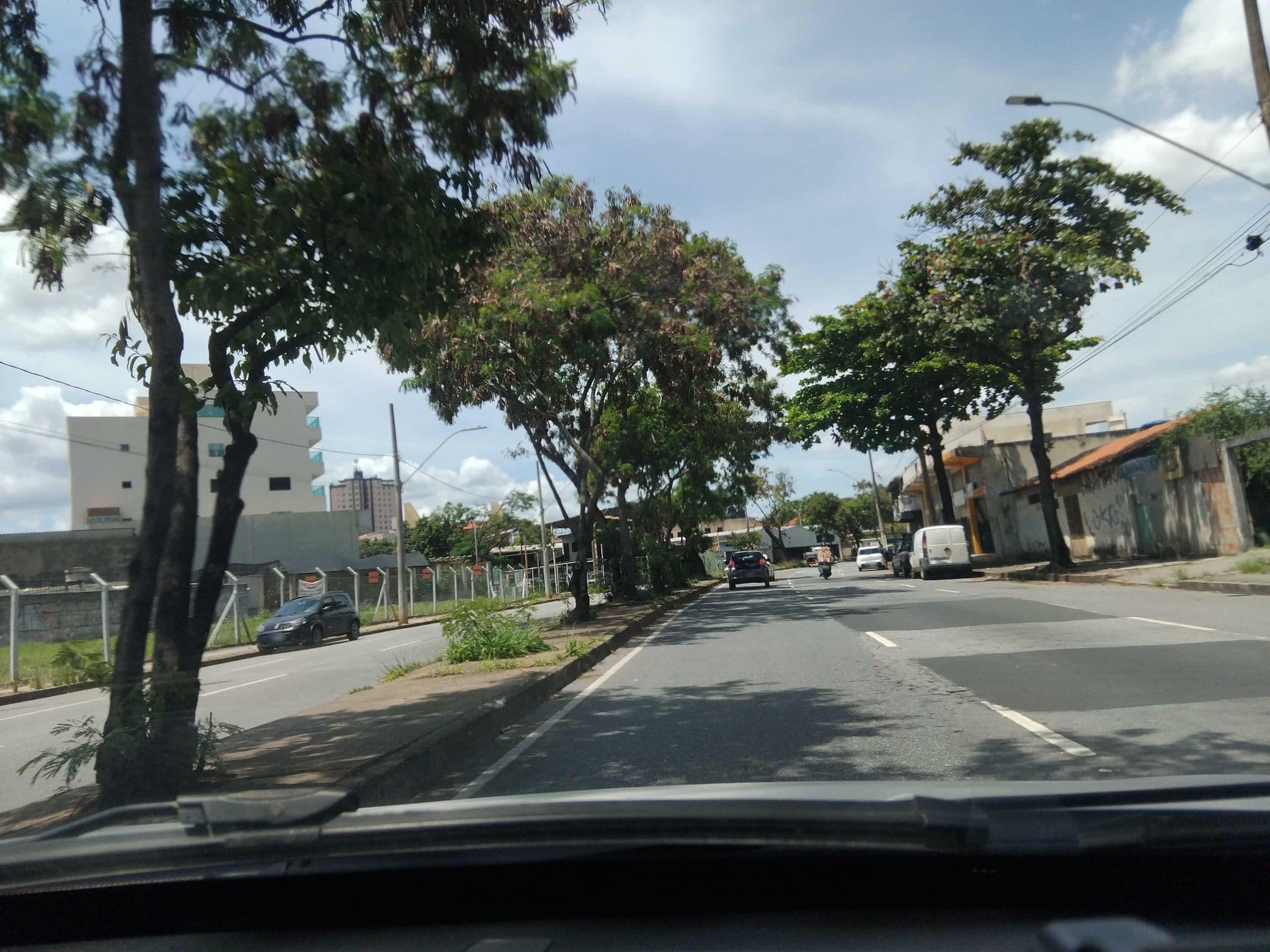 Street view near Motel Sun Rise, Contagem — © Prata (CC BY-SA · Mapillary)