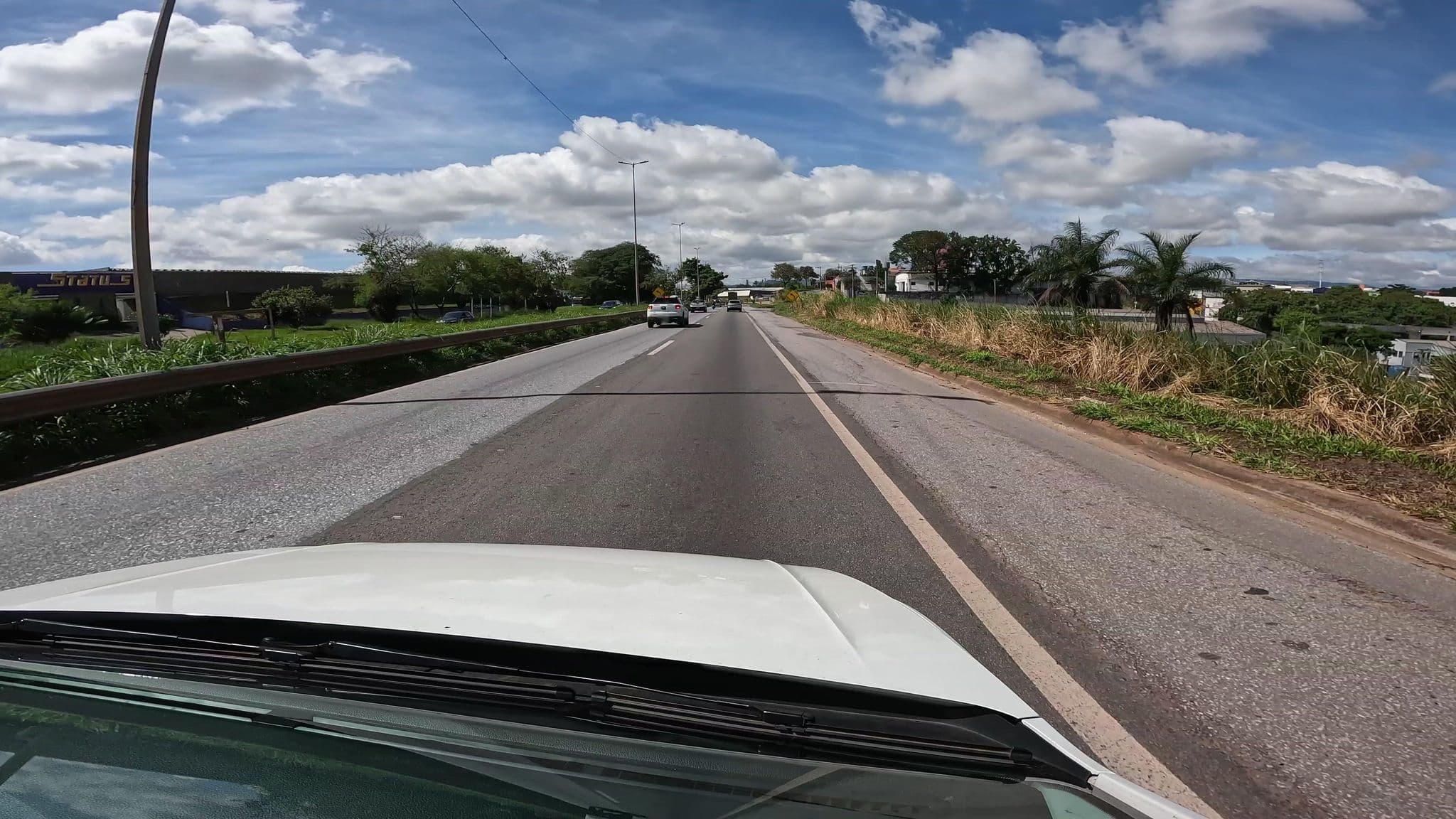 Street view near Alibi Motel, Contagem — © Solve (CC BY-SA · Mapillary)
