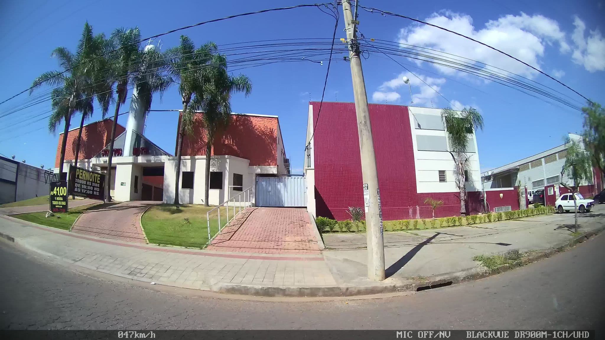 Street view near Motel Strattus, Contagem — © kaart_1 (CC BY-SA · Mapillary)