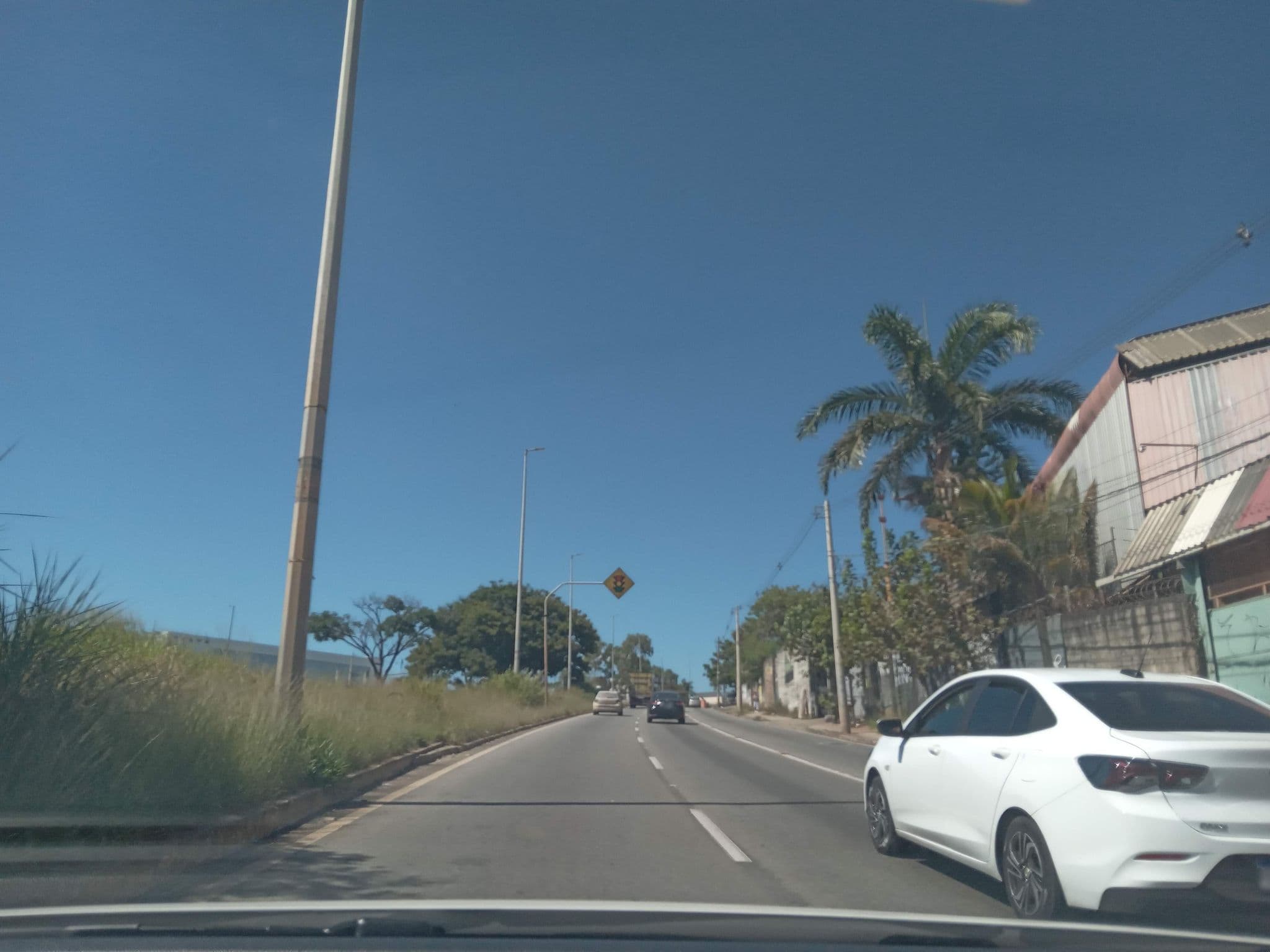 Street view near Motel Tentacion, Contagem — © Transcon-GEAR-Henrique (CC BY-SA · Mapillary)