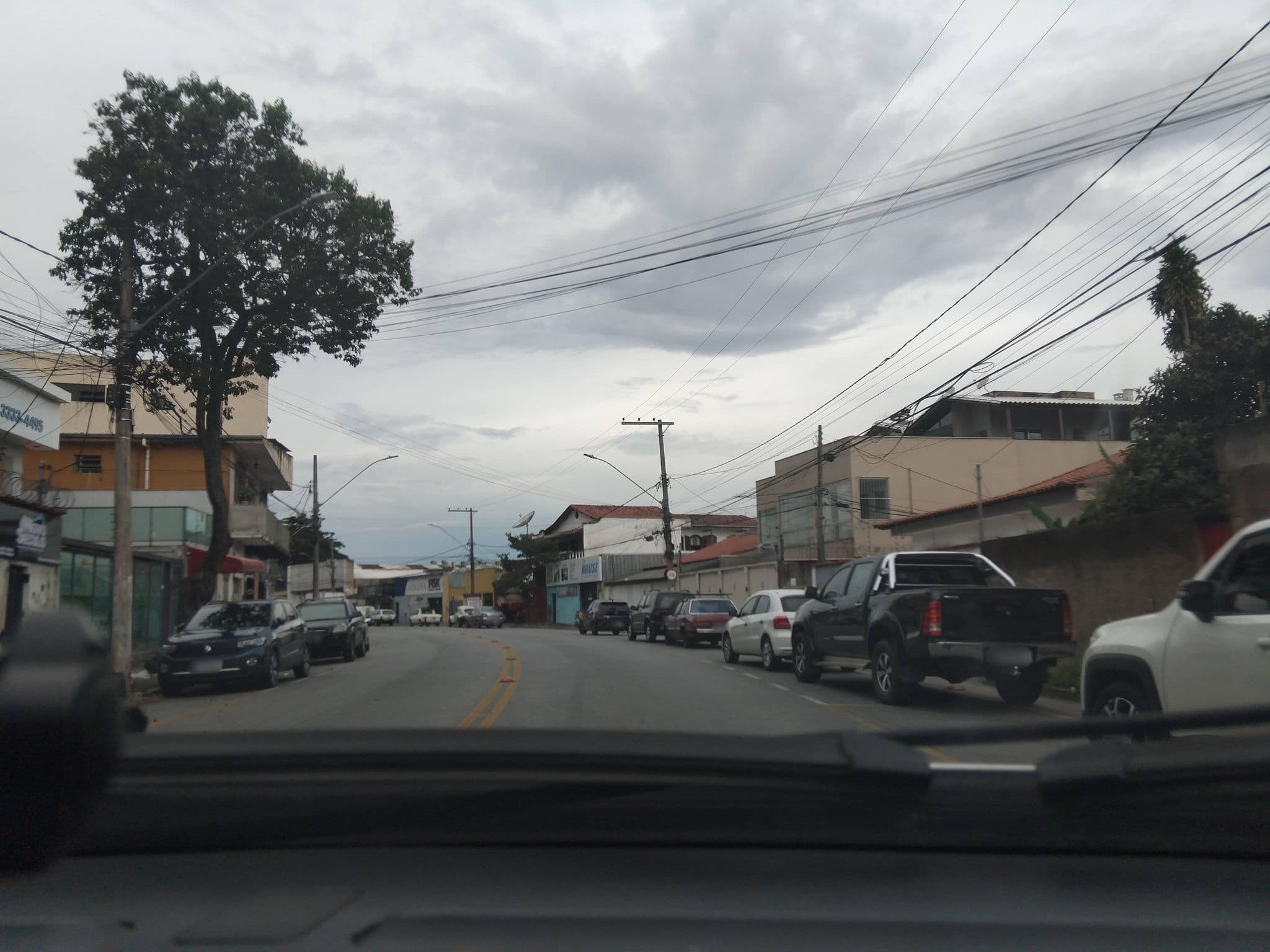 Street view near Motel Ecstasy, Contagem — © Prata (CC BY-SA · Mapillary)