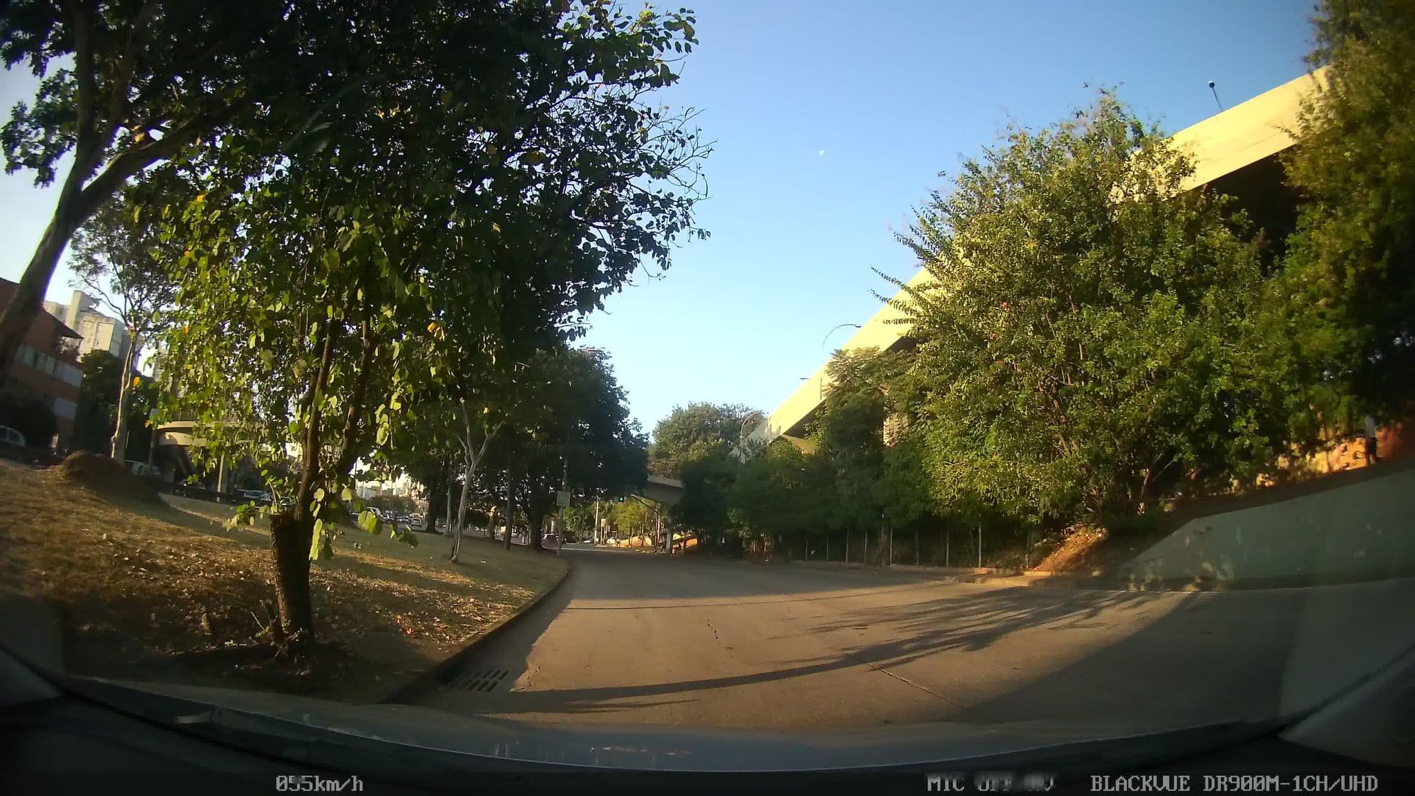 Street view near Motel Sunrise, Belo Horizonte — © kaart_1 (CC BY-SA · Mapillary)