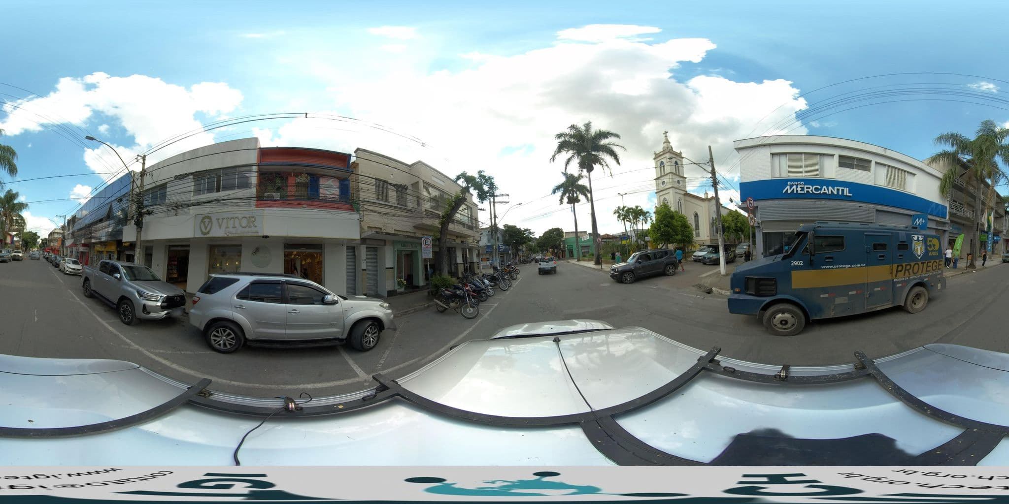Street view near Castilho Hotel, Pedro Leopoldo — © guigandra (CC BY-SA · Mapillary)