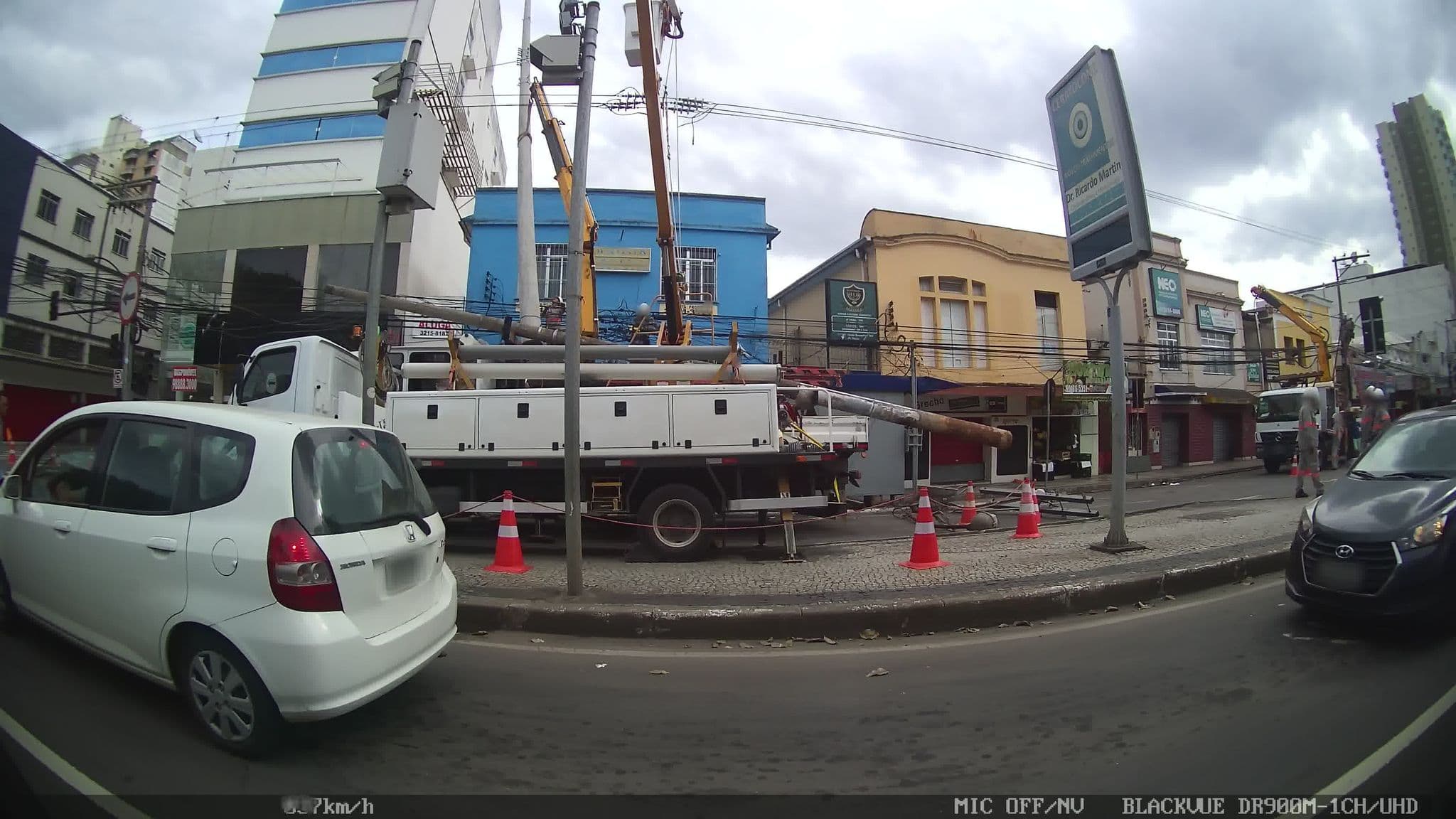 Street view near Hotel Imperador, Juiz de Fora — © kaart_2 (CC BY-SA · Mapillary)