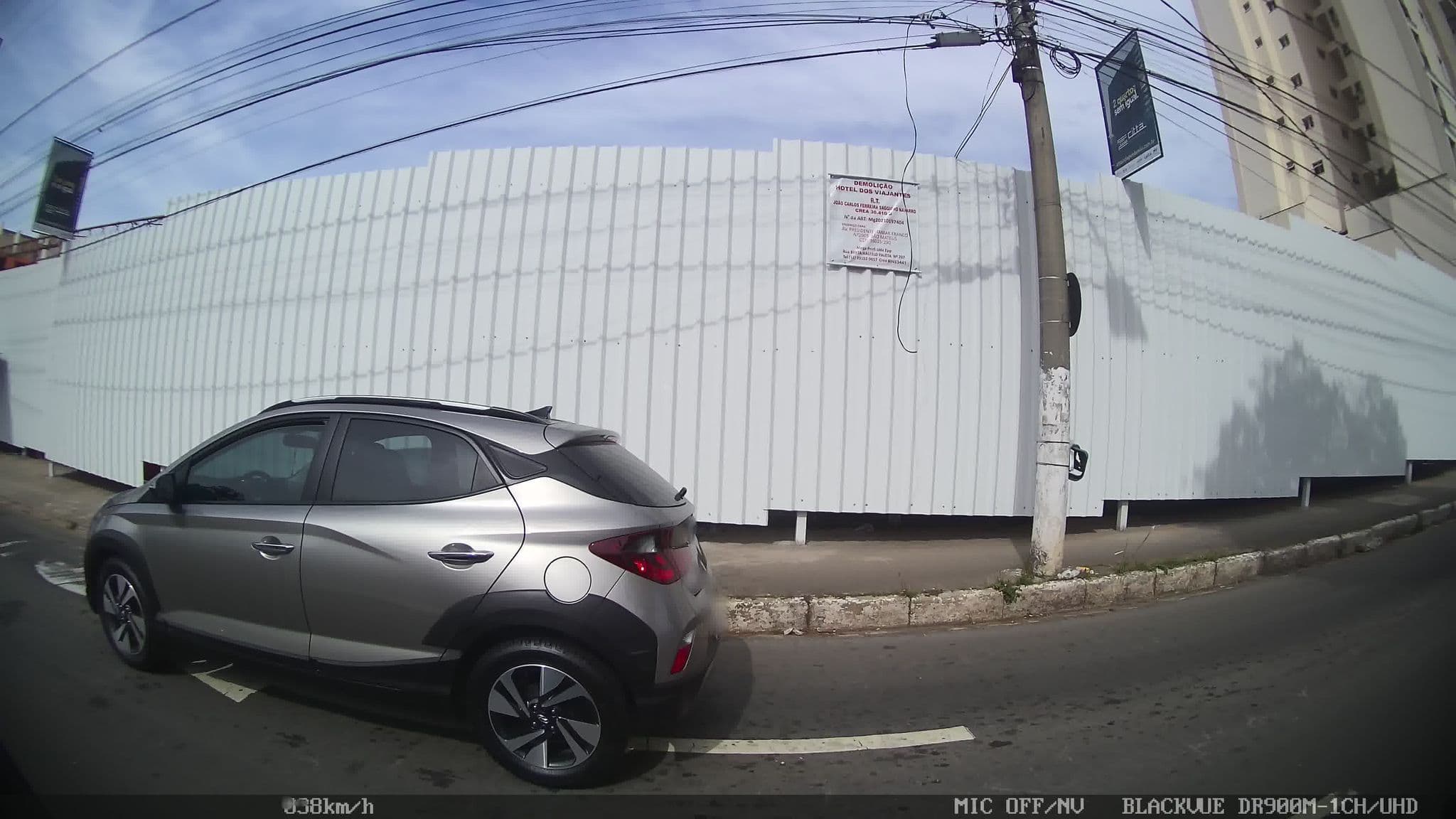 Street view near Hotel dos Viajantes, Juiz de Fora — © kaart_2 (CC BY-SA · Mapillary)