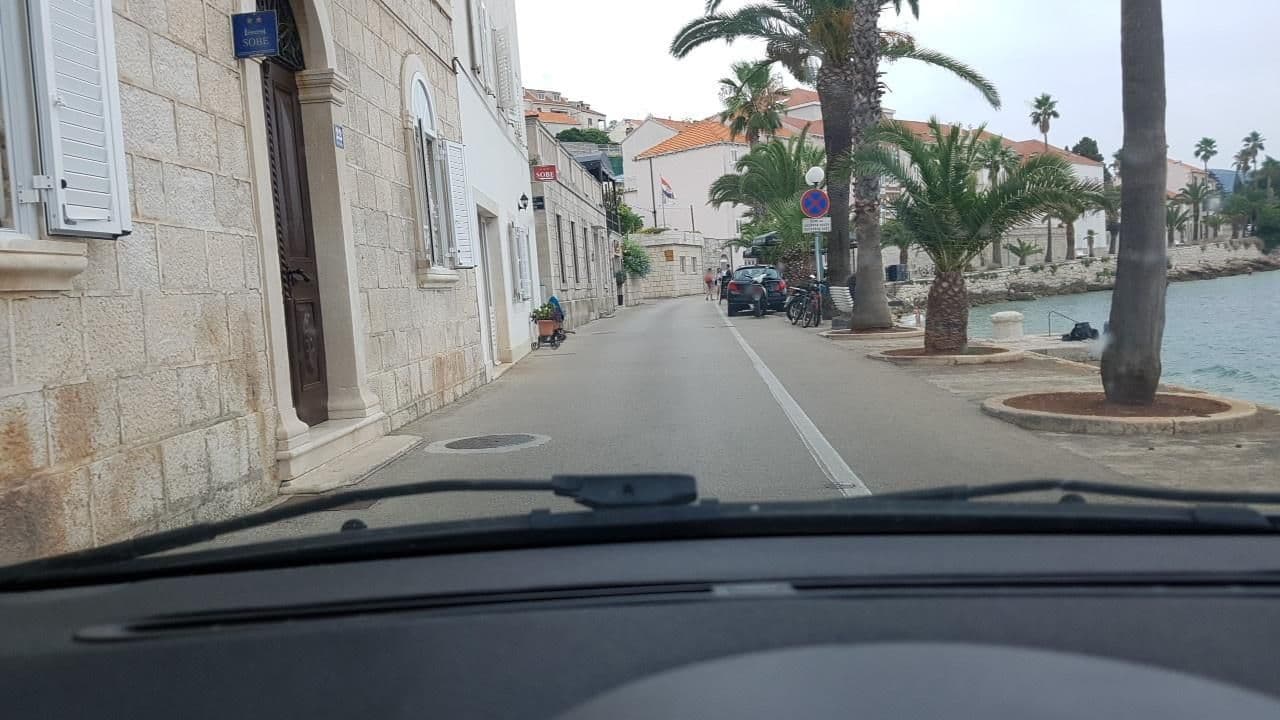 Street view near Apartmens “Ela & Roko” family Ojdanić, Korčula — © mik007 (CC BY-SA · Mapillary)