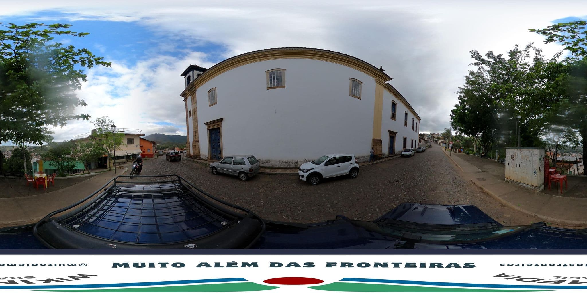 Street view near Pousada Passo do Carmo, Mariana — © MuitoAlemdasFronteiras (CC BY-SA · Mapillary)