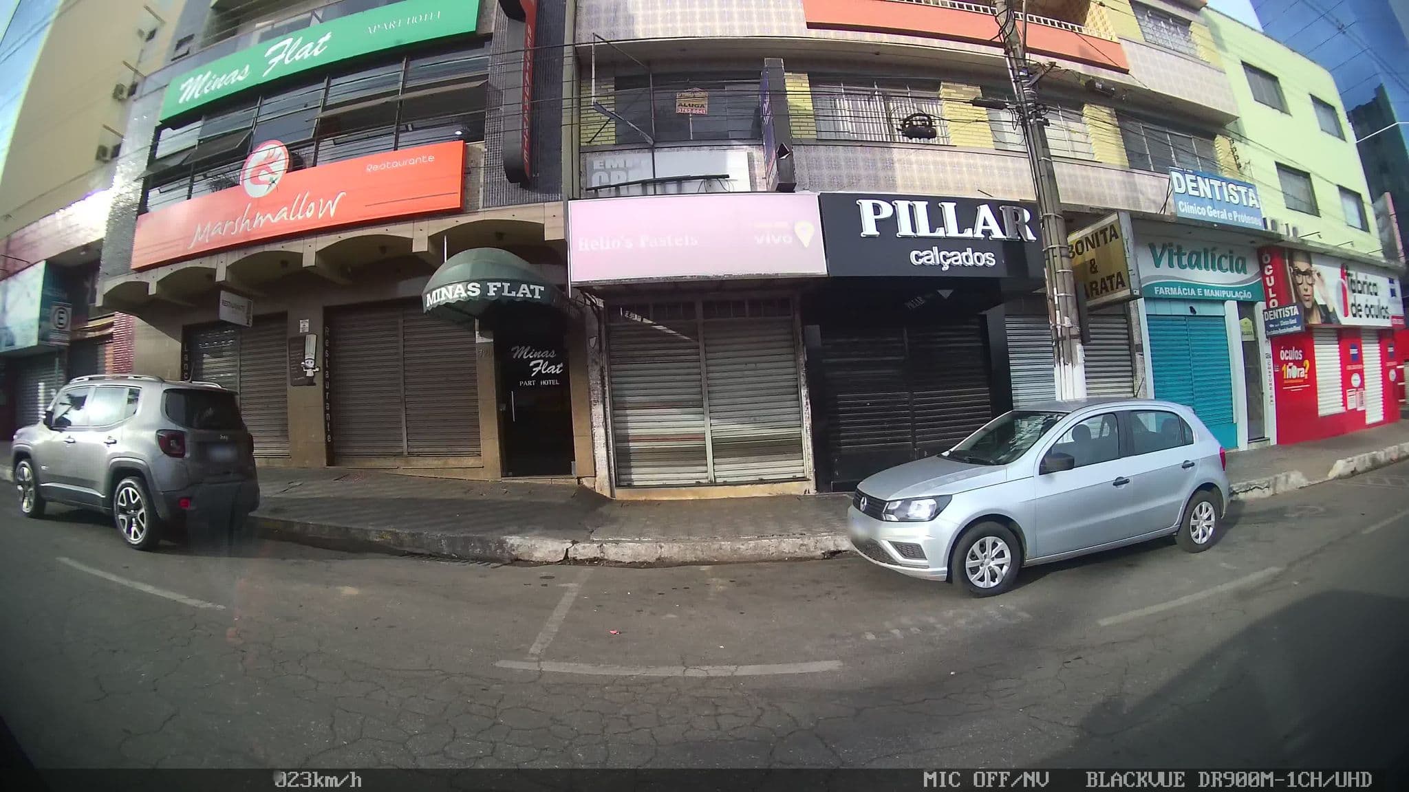Street view near Minas Flat Apart Hotel, Conselheiro Lafaiete — © kaart_2 (CC BY-SA · Mapillary)