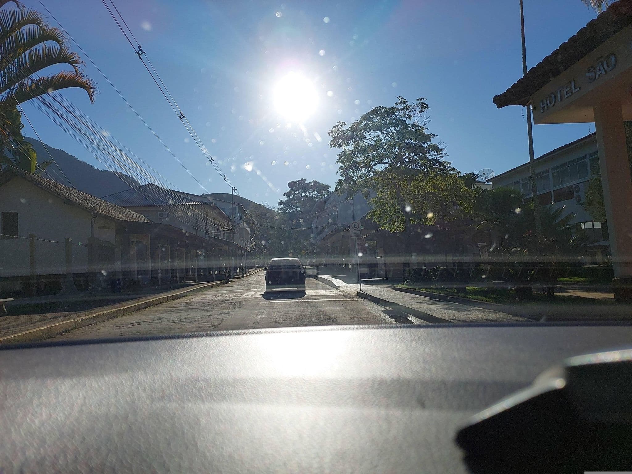 Street view near Hotel São Francisco, Eugenópolis — © afonsopsantos (CC BY-SA · Mapillary)