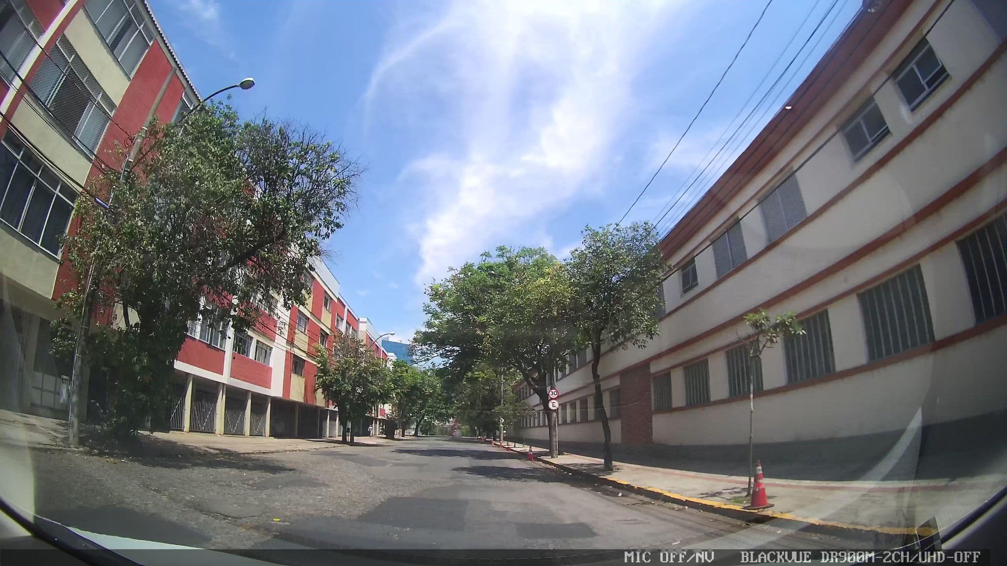 Street view near HTO Belo Horizonte, Belo Horizonte — © marciosampaio (CC BY-SA · Mapillary)