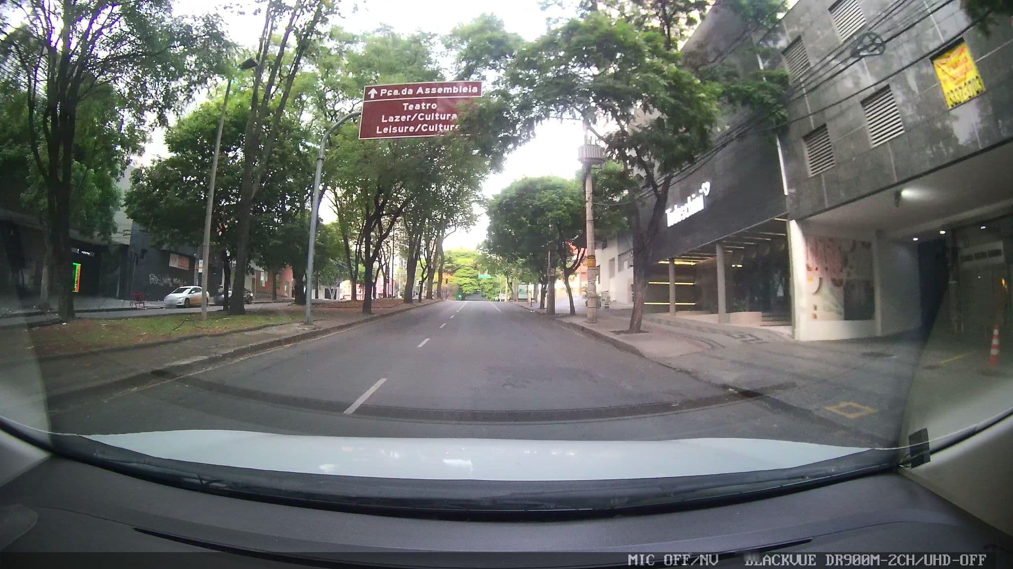 Street view near Hotel Transamérica Lourdes, Belo Horizonte — © marciosampaio (CC BY-SA · Mapillary)