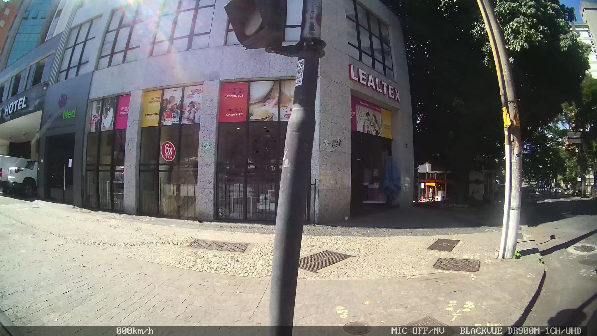 Street view near Savassi - Quarto 810, Belo Horizonte — © kaart_2 (CC BY-SA · Mapillary)