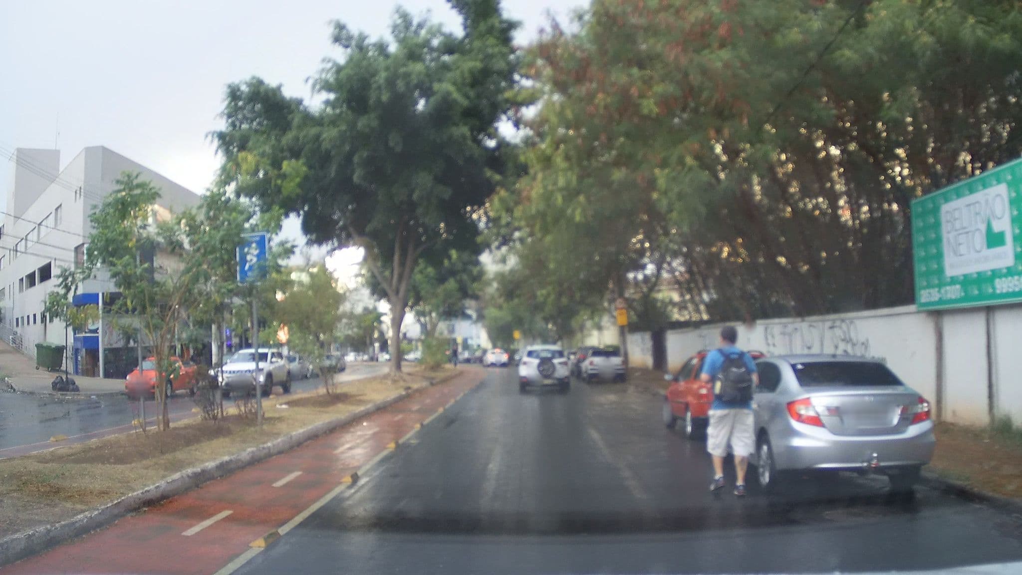 Street view near Animale Home, Belo Horizonte — © marciosampaio (CC BY-SA · Mapillary)