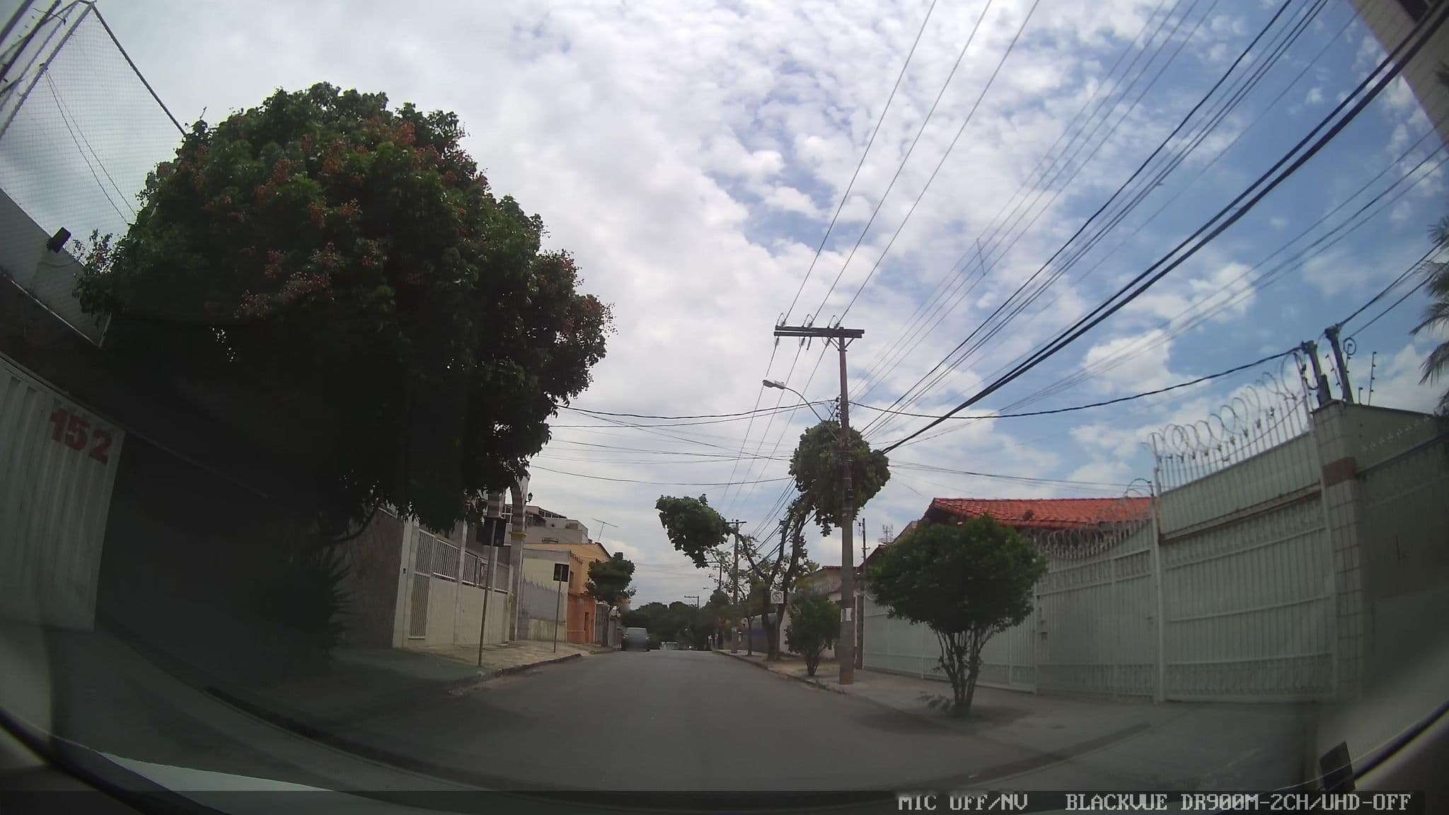 Street view near Hotel Bem-te-vi, Belo Horizonte — © marciosampaio (CC BY-SA · Mapillary)