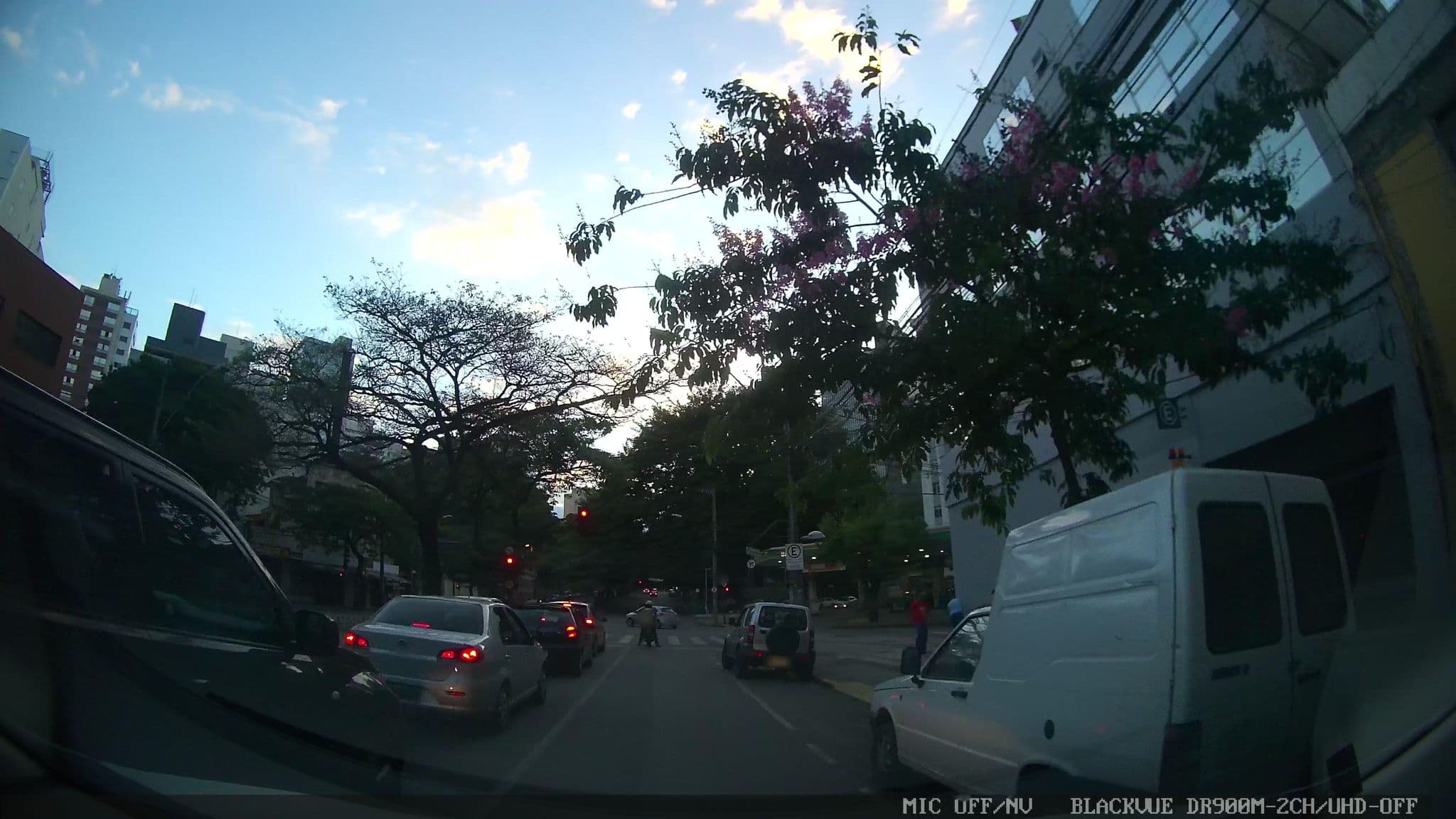 Street view near Hotel Savassi, Belo Horizonte — © marciosampaio (CC BY-SA · Mapillary)