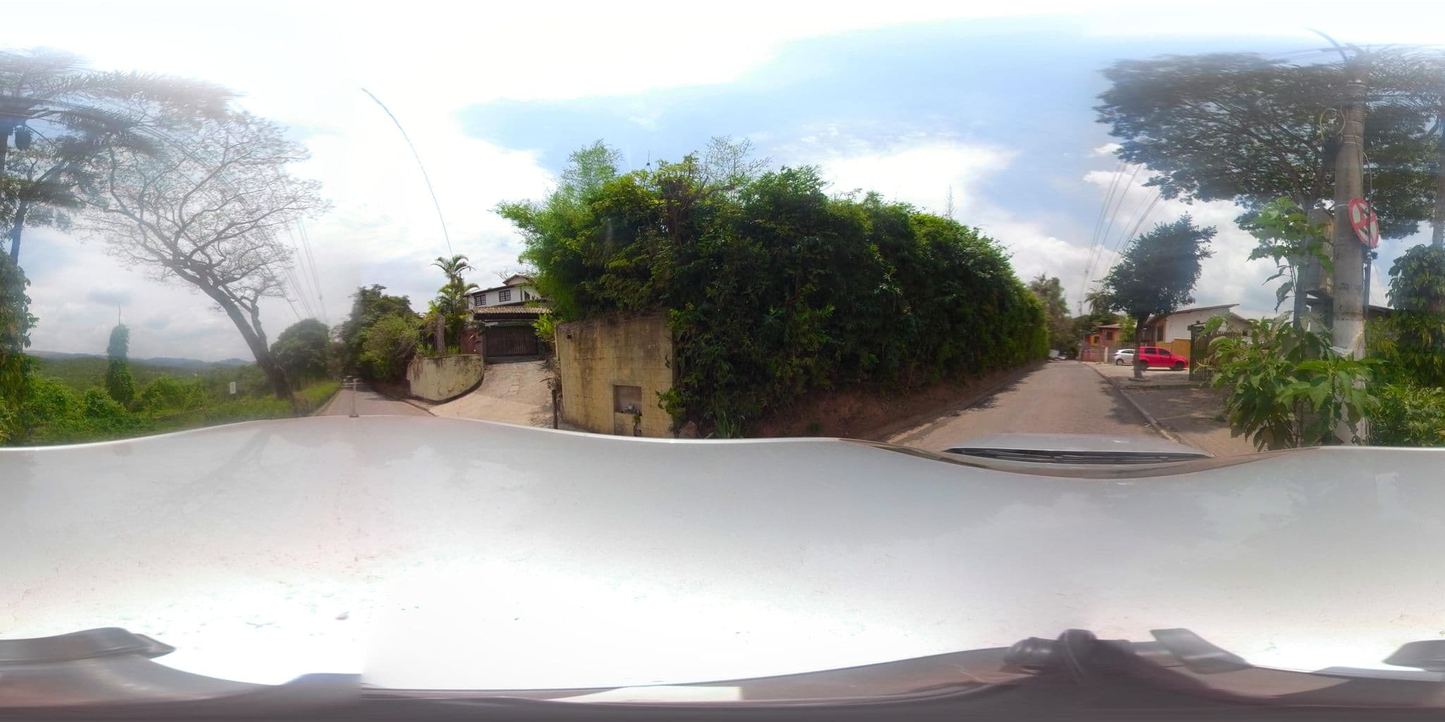 Street view near Pousada da Valéria, Nova Lima — © Amplomap360 (CC BY-SA · Mapillary)