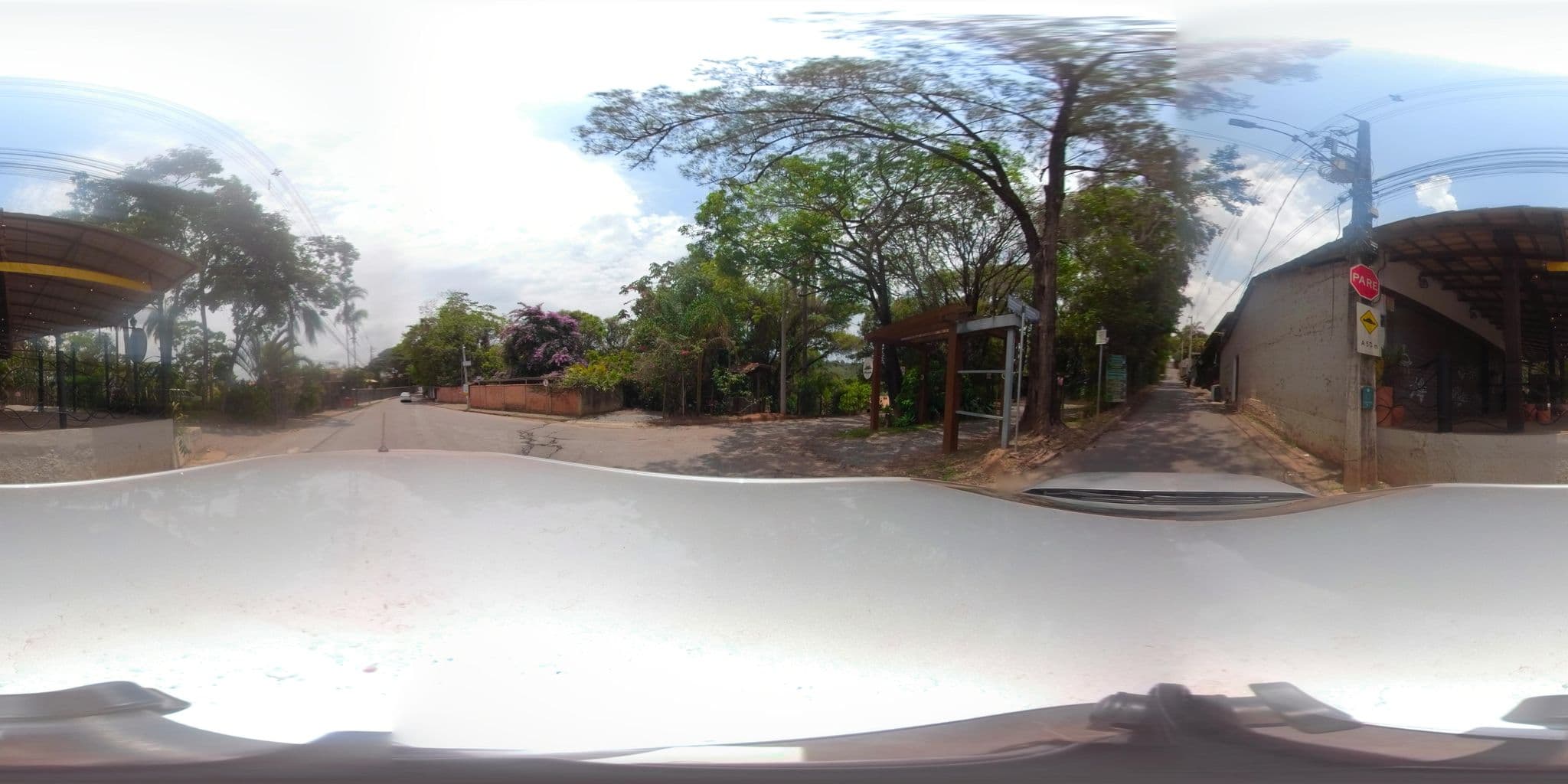 Street view near Pousada Chales do Sitio, Nova Lima — © Amplomap360 (CC BY-SA · Mapillary)