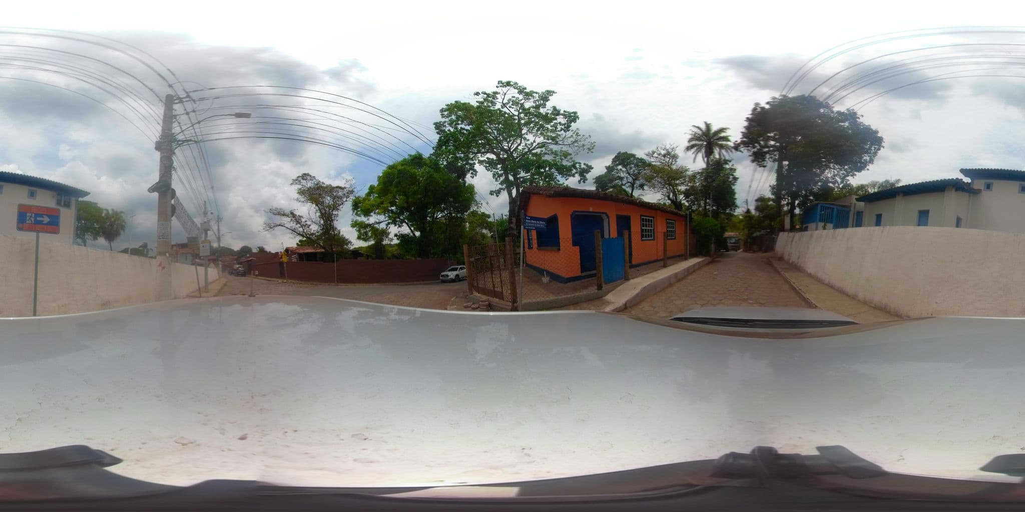 Street view near Pousada do Arraial, Nova Lima — © Amplomap360 (CC BY-SA · Mapillary)