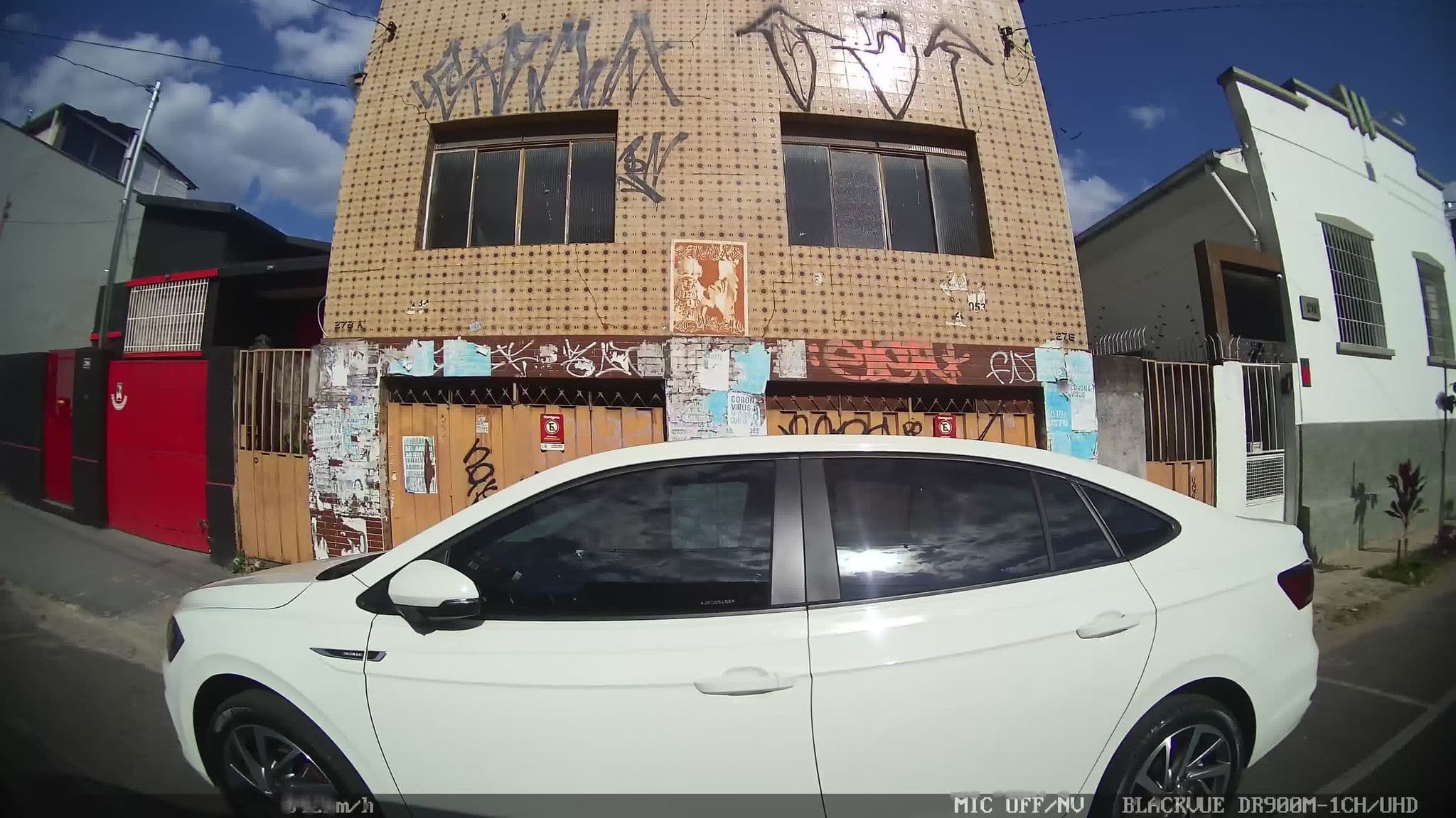 Street view near Hostel Santa Tereza, Belo Horizonte — © kaart_2 (CC BY-SA · Mapillary)