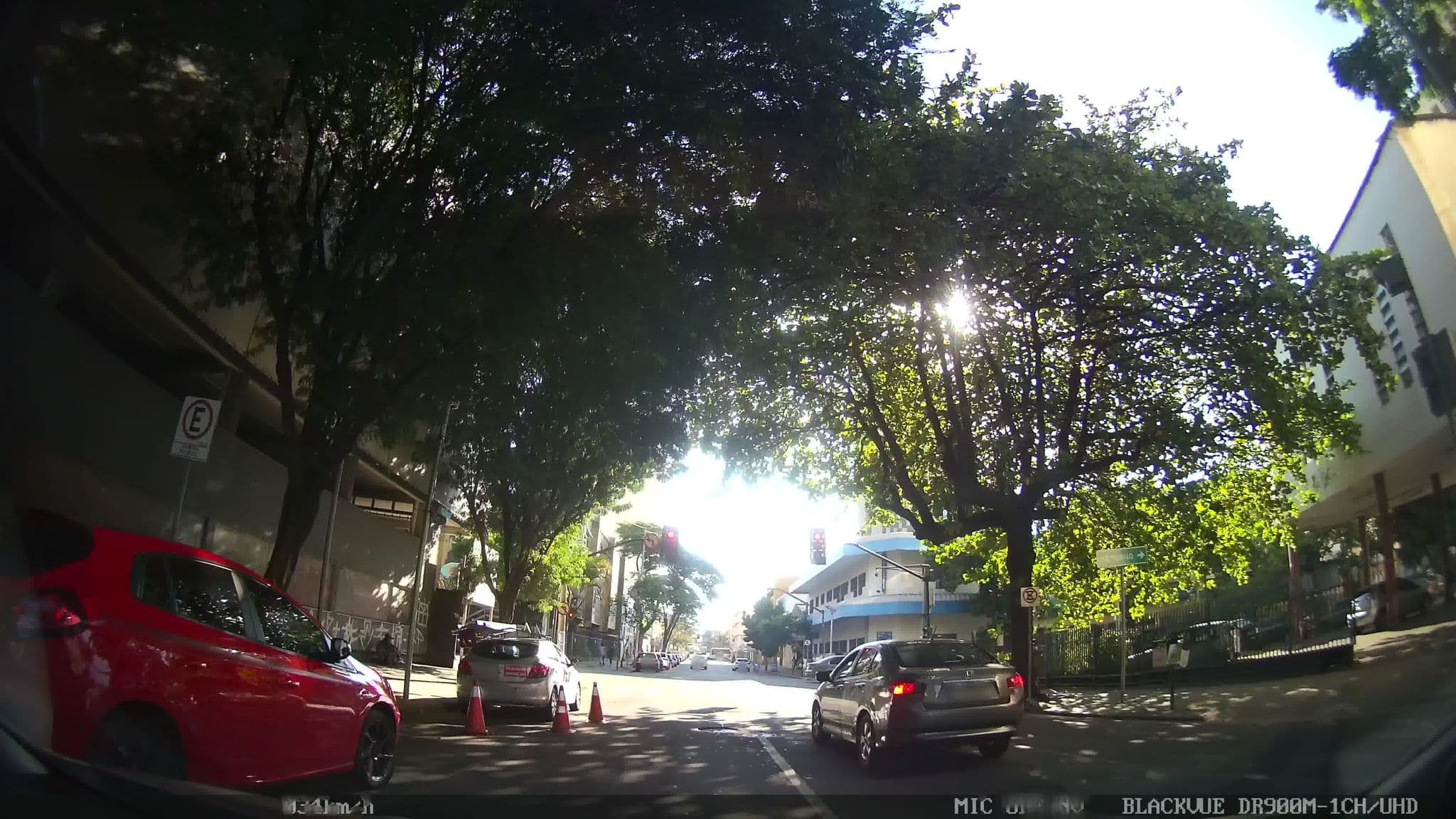 Street view near Hotel Habitar, Belo Horizonte — © kaart_1 (CC BY-SA · Mapillary)