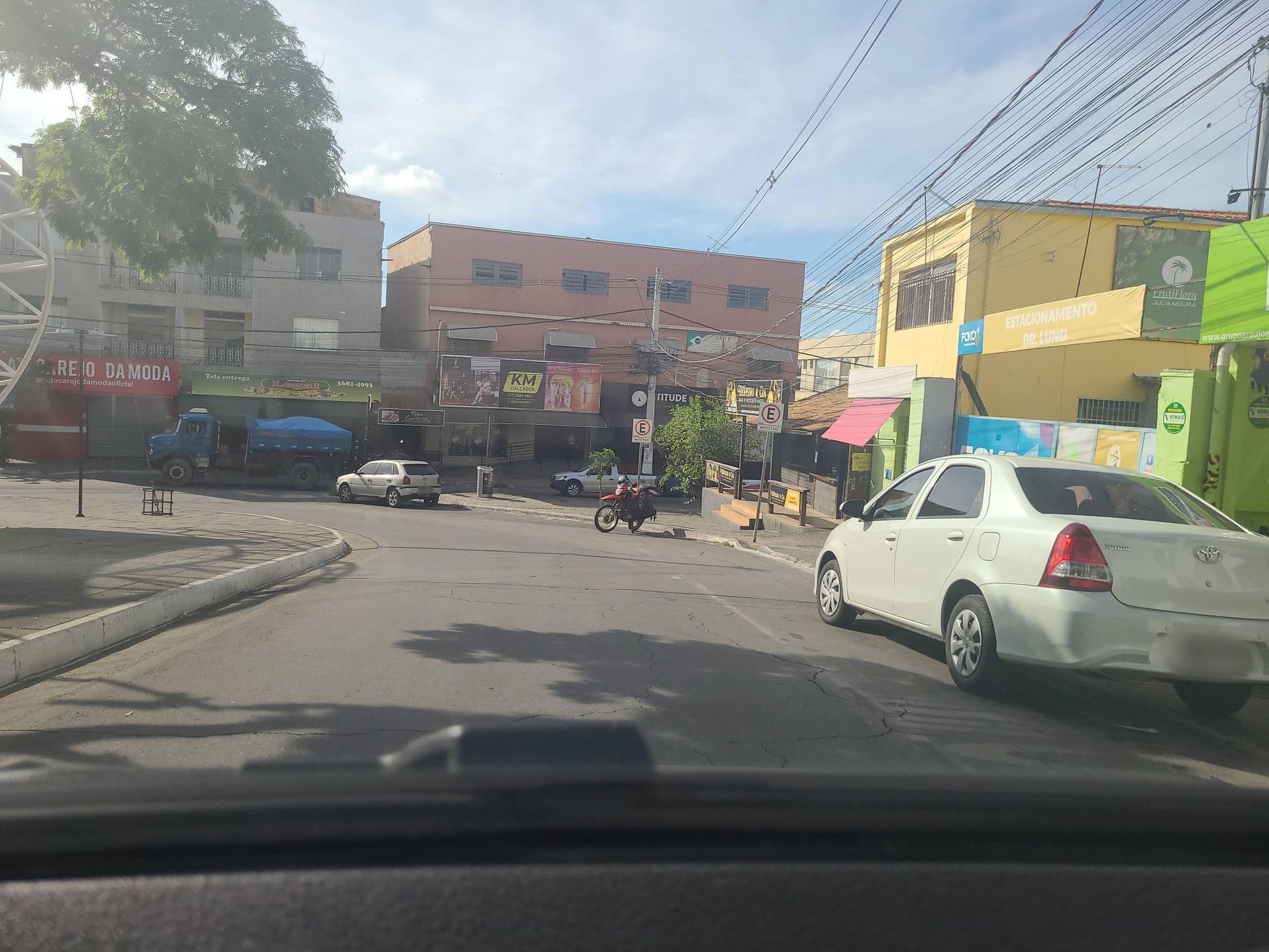 Street view near Nanuque, Lagoa Santa — © CFHD42 (CC BY-SA · Mapillary)