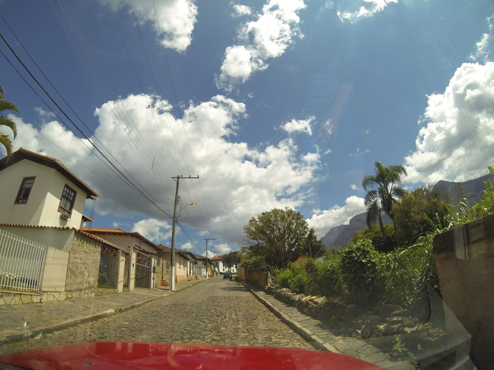 Street view near Pousada Laetitia, Catas Altas — © gweber (CC BY-SA · Mapillary)