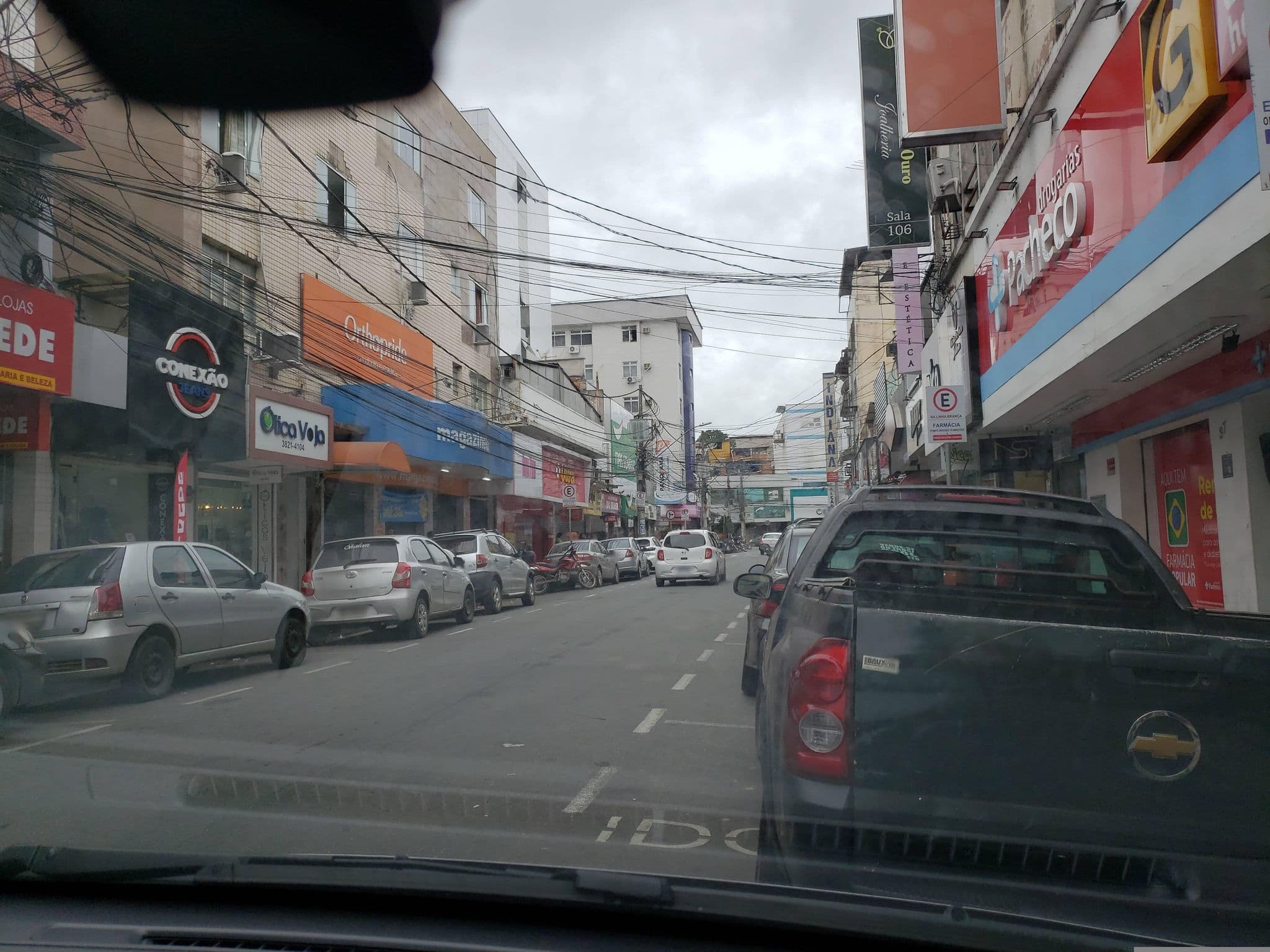 Street view near Ipatinga Executivo Hotel, Ipatinga — © matheusmoreira (CC BY-SA · Mapillary)