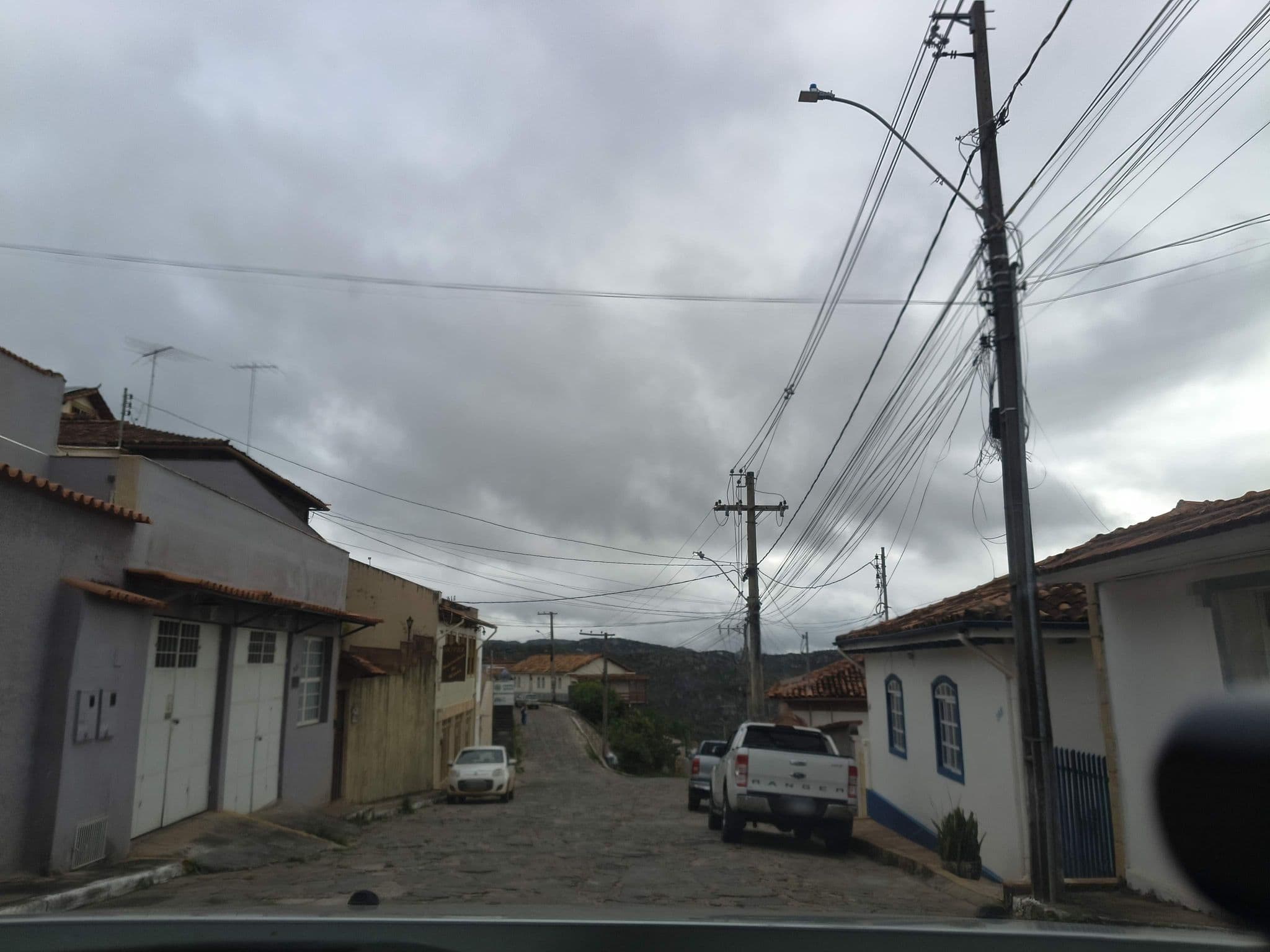 Street view near Hotel Montanhas de Minas, Diamantina — © nomondo (CC BY-SA · Mapillary)