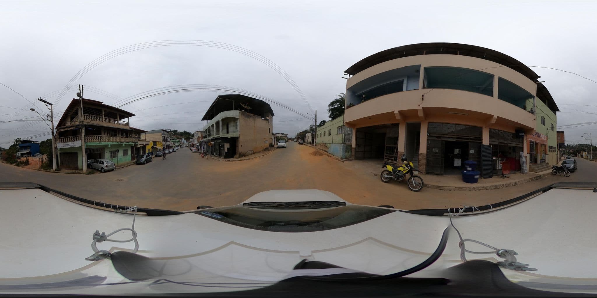 Street view near Pousada e Restaurante Dois Irmaos, Naque — © douglaslucas (CC BY-SA · Mapillary)