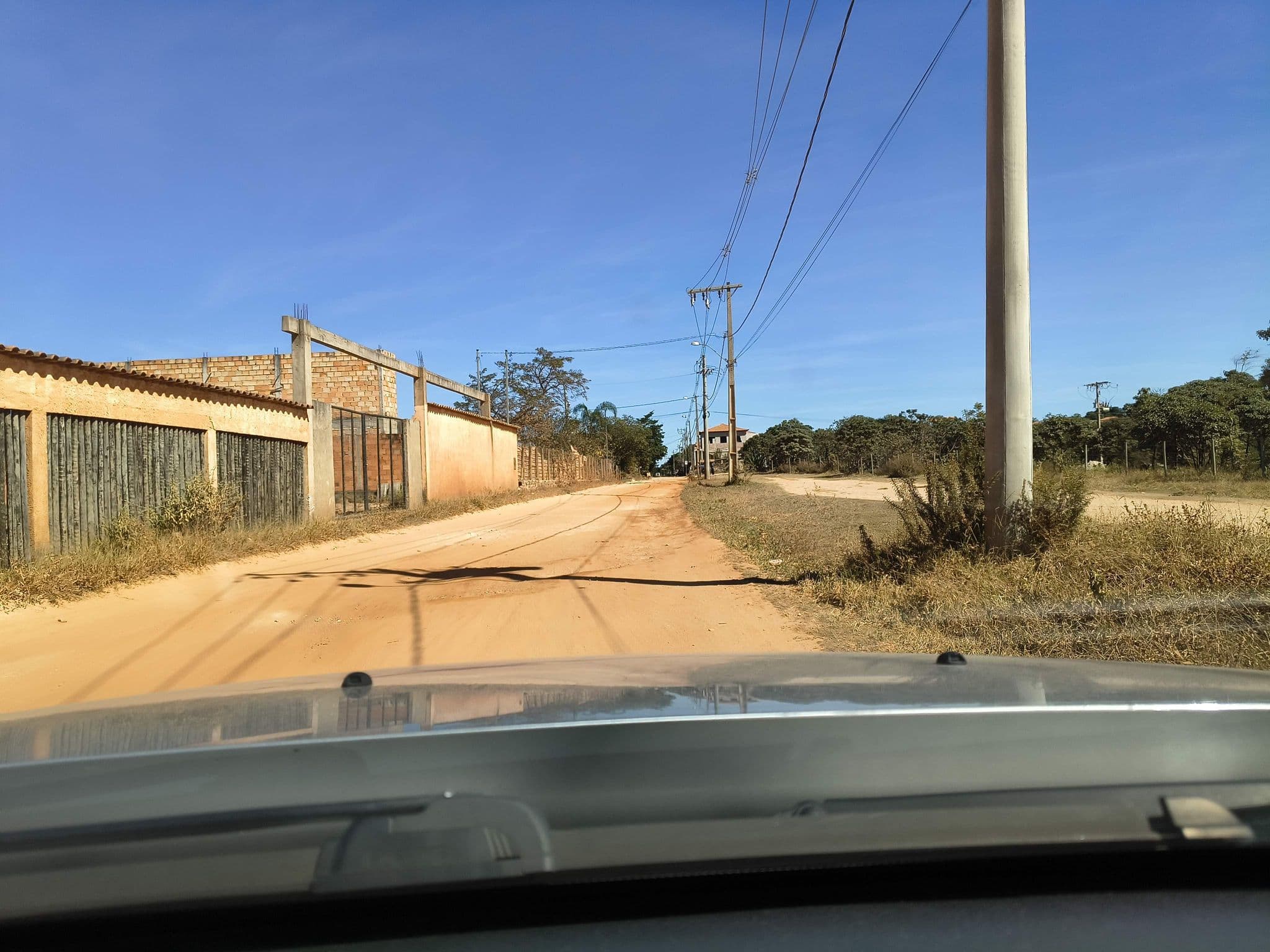 Street view near Pouso da Borboleta Hostel & Restaurante, Datas — © nomondo (CC BY-SA · Mapillary)