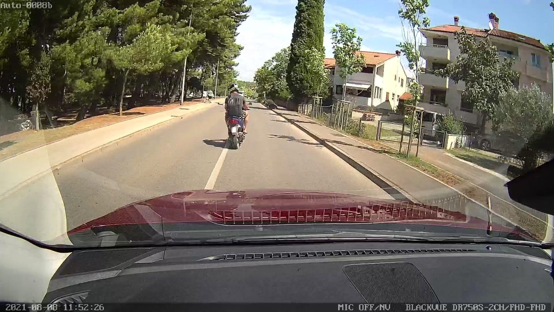 Street view near Mima, Rovinj — © rdnnk (CC BY-SA · Mapillary)