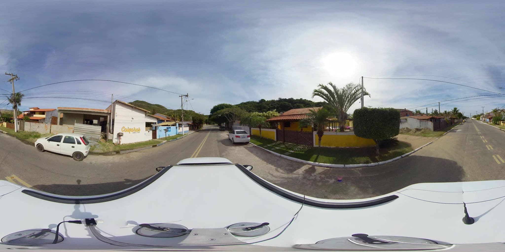 Street view near Gaaia Guest House, Armação dos Búzios — © 360 (CC BY-SA · Mapillary)