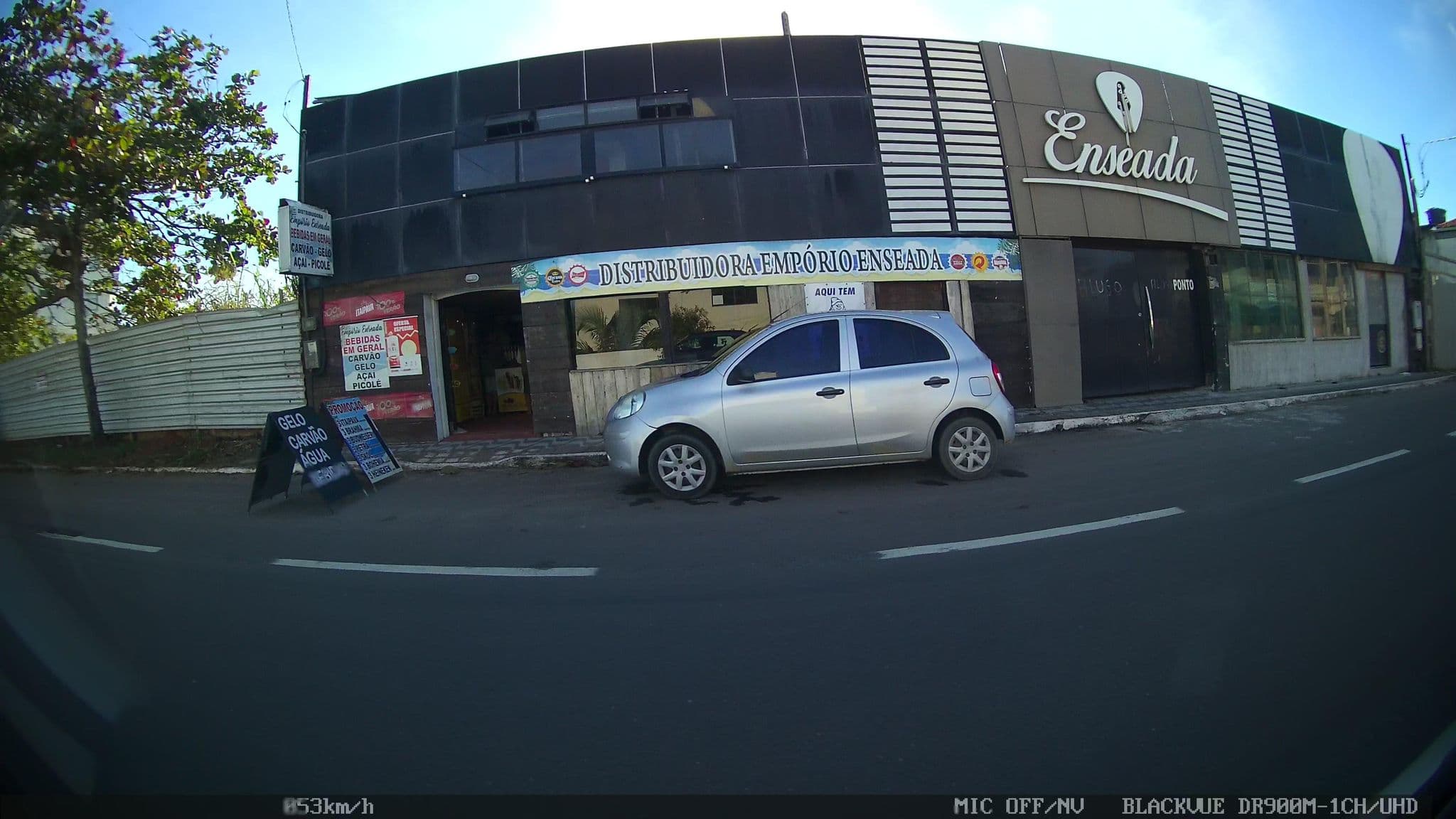 Street view near Pousada Bora-bora, Guarapari — © kaart_2 (CC BY-SA · Mapillary)