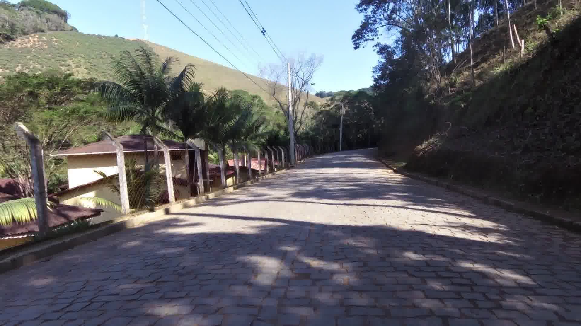 Street view near Pousada Prainha, Alfredo Chaves — © skippern (CC BY-SA · Mapillary)