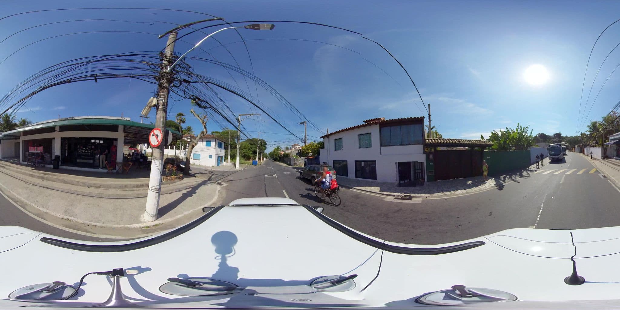Street view near Bravura Doce Guest House, Armação dos Búzios — © 360 (CC BY-SA · Mapillary)