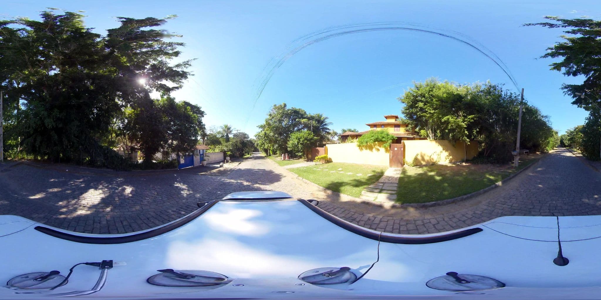 Street view near Pousada árvore da vida, Armação dos Búzios — © 360 (CC BY-SA · Mapillary)