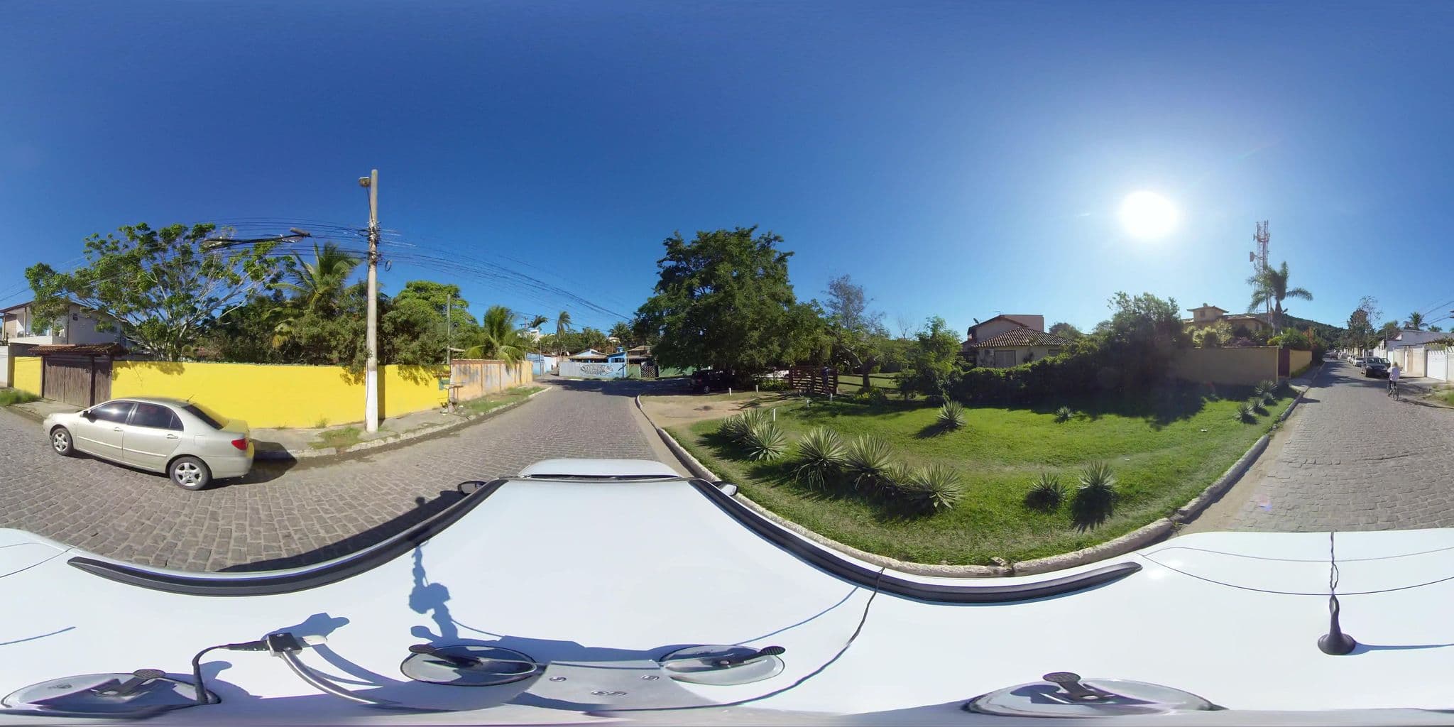 Street view near Cantinho da Titia, Armação dos Búzios — © 360 (CC BY-SA · Mapillary)