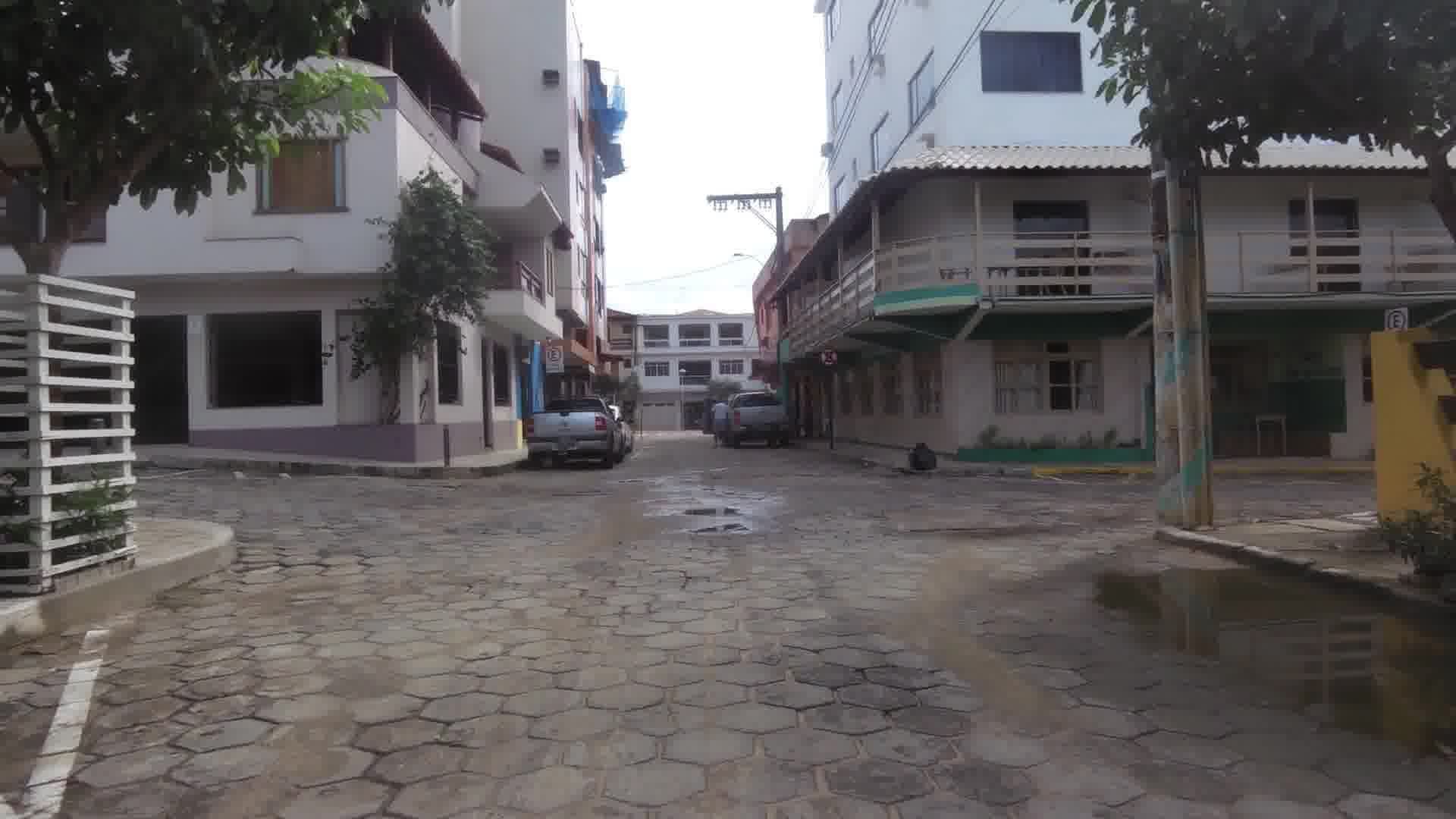 Street view near Hotel Flor da Europa, Iriri, Piúma — © skippern (CC BY-SA · Mapillary)